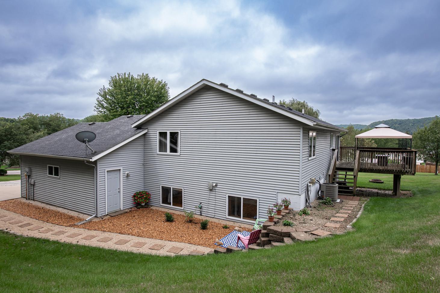 8540 Crocus Lane Property Photo 4