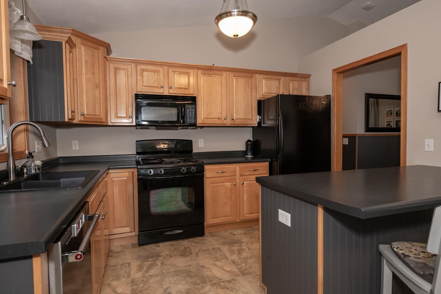 8540 Crocus Lane Property Photo 14