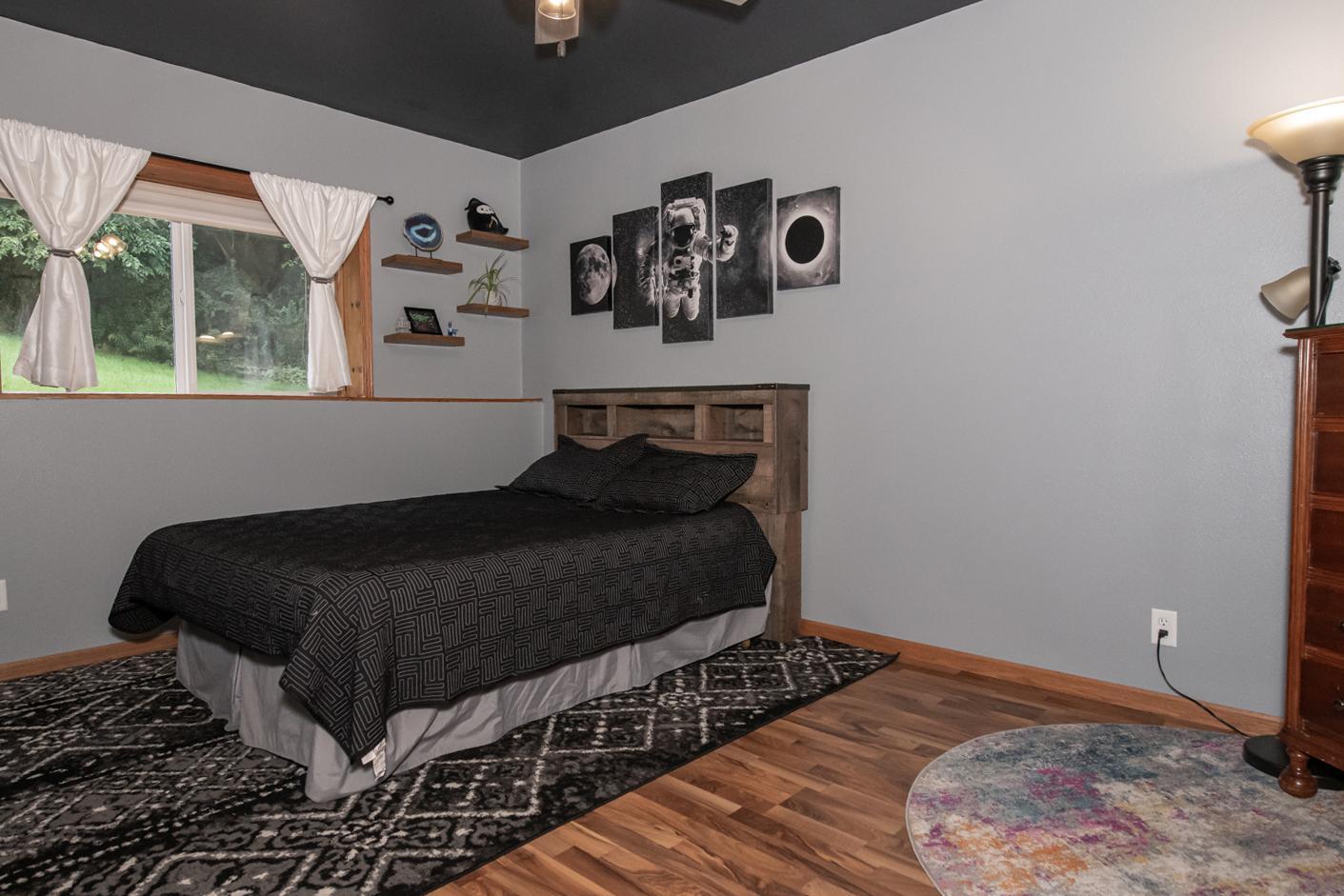 8540 Crocus Lane Property Photo 35