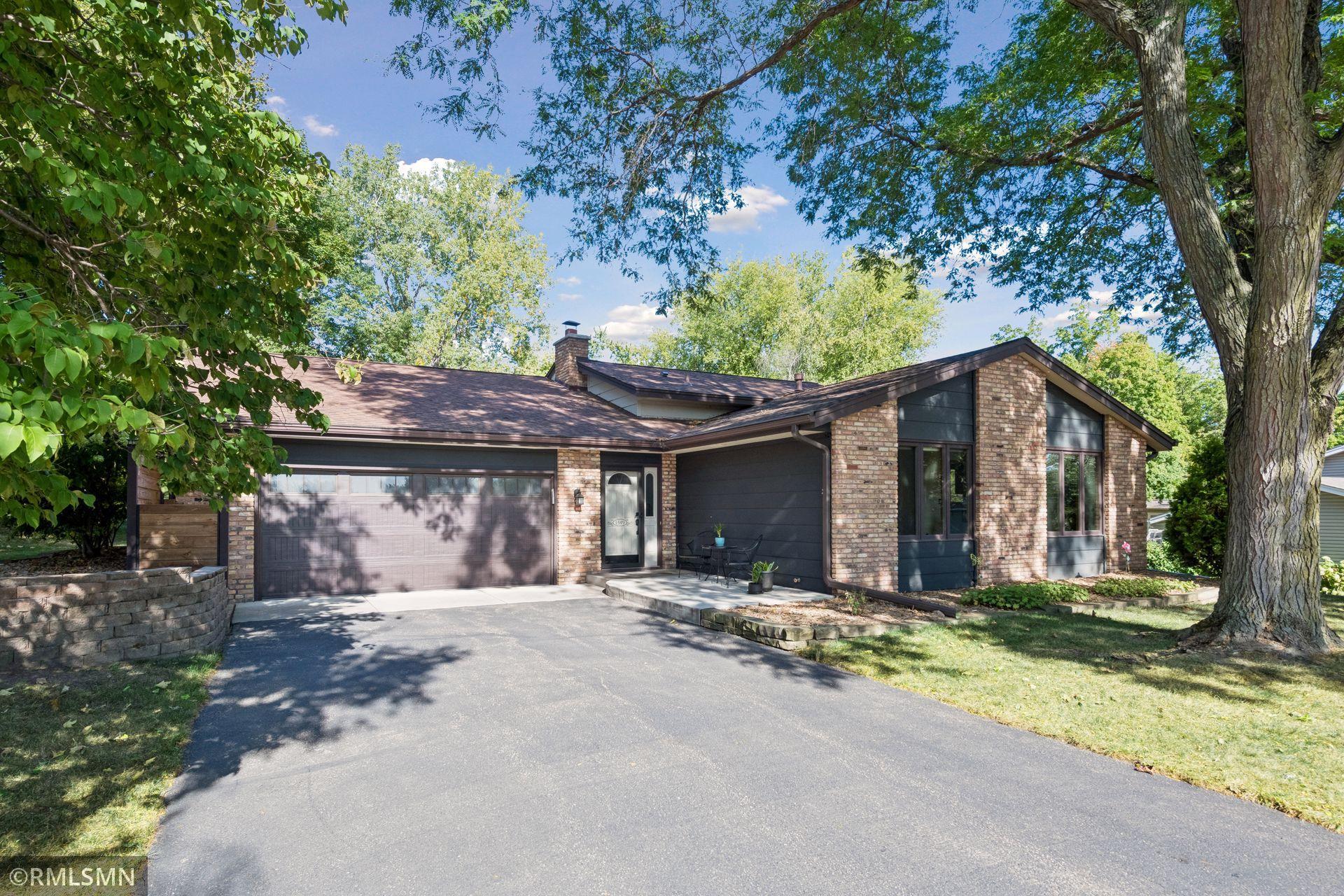 1549 Skyview Drive Property Photo 1