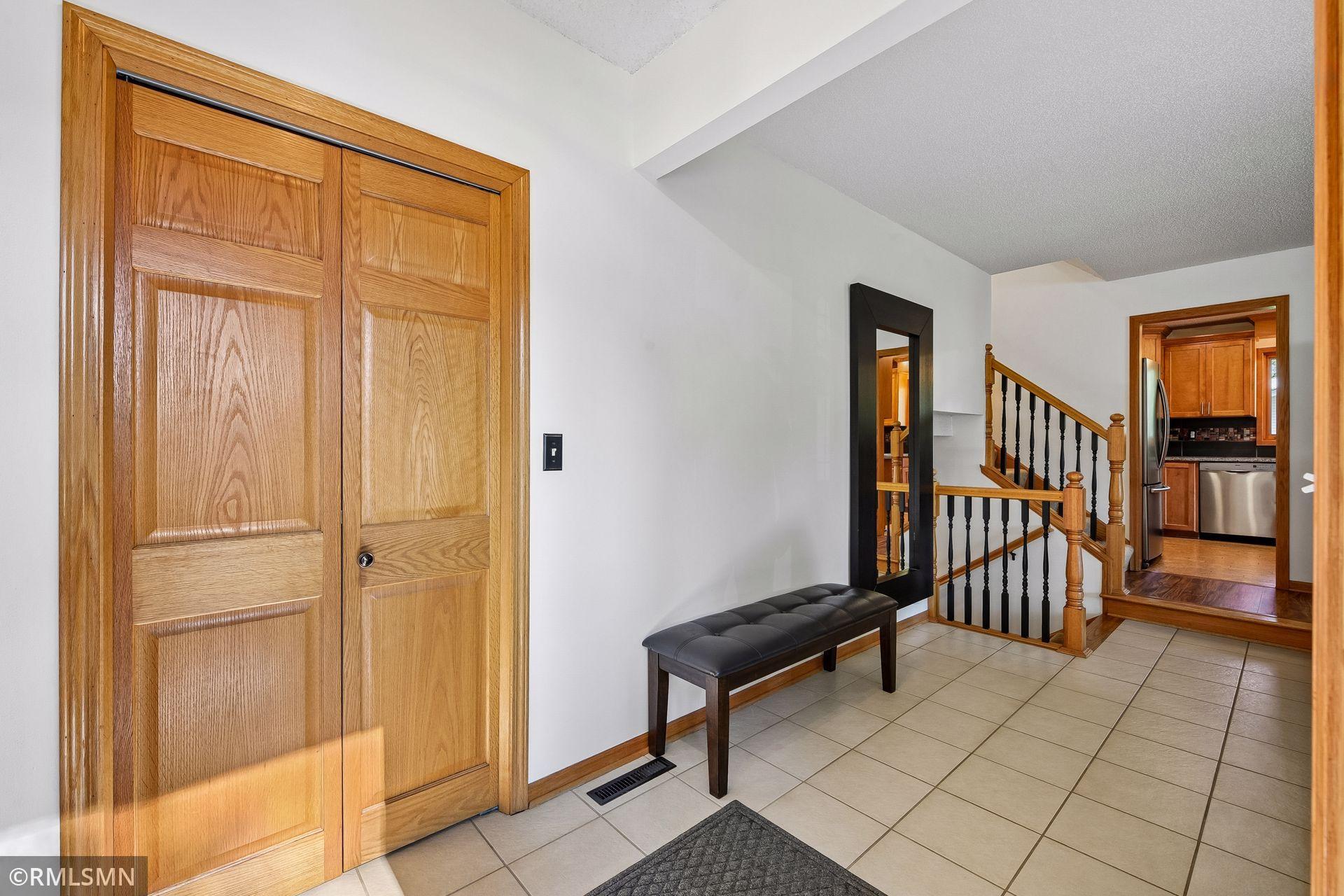 1549 Skyview Drive Property Photo 3