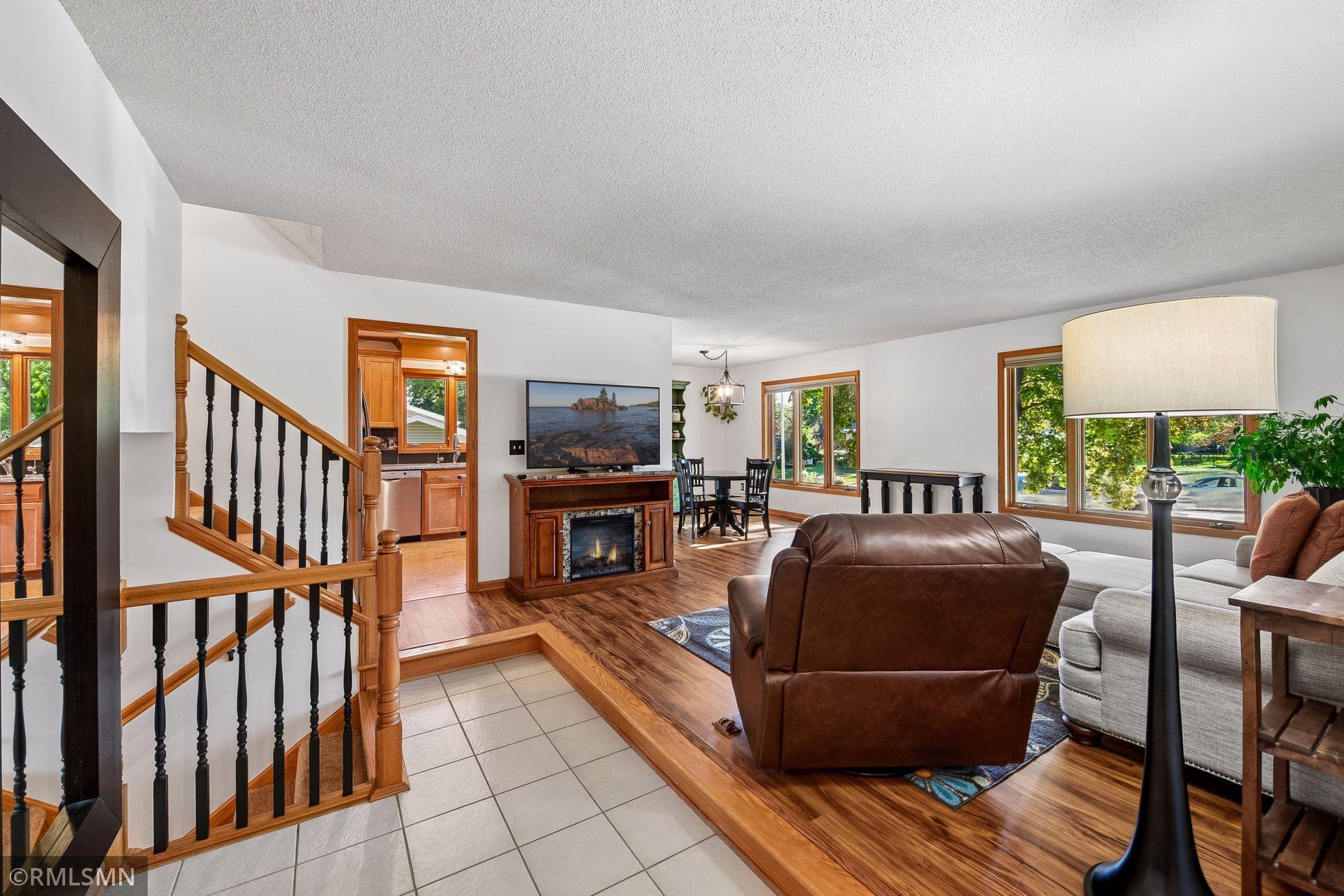1549 Skyview Drive Property Photo 4