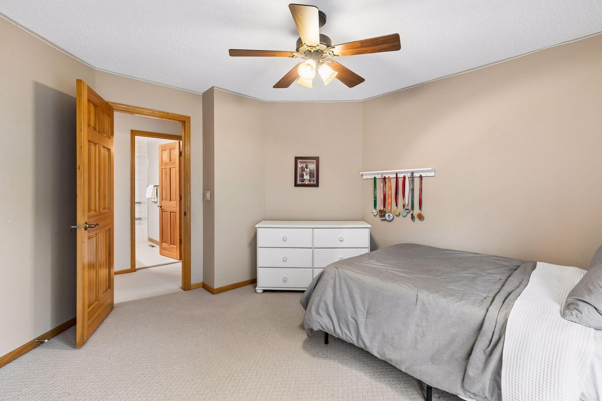 14841 Langdon Place Property Photo 27
