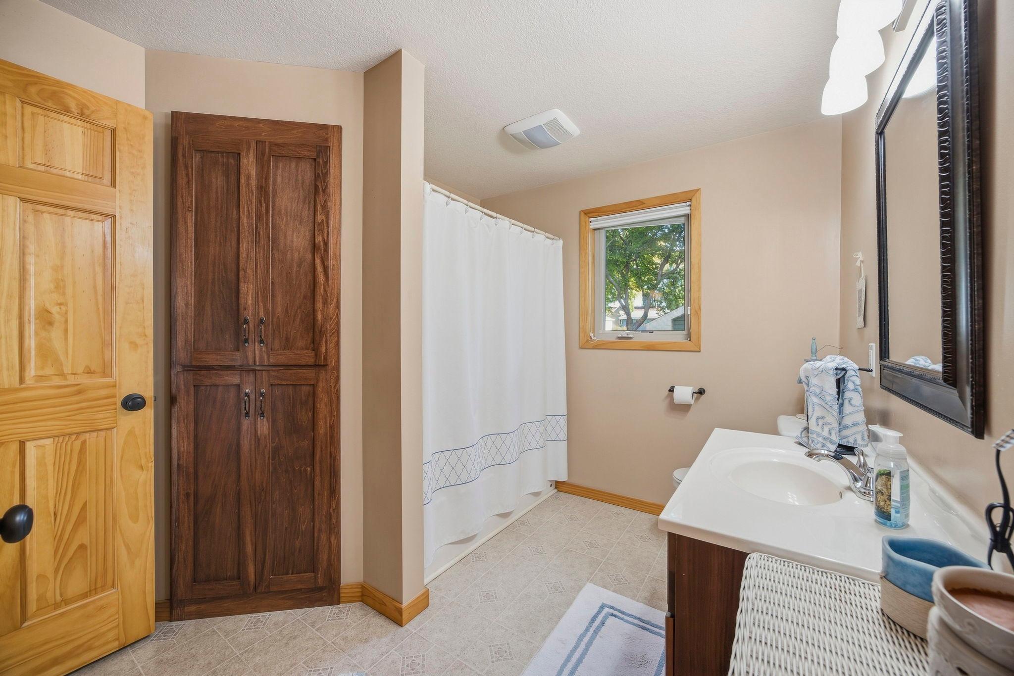 1712 Kestrel Circle Property Photo 16