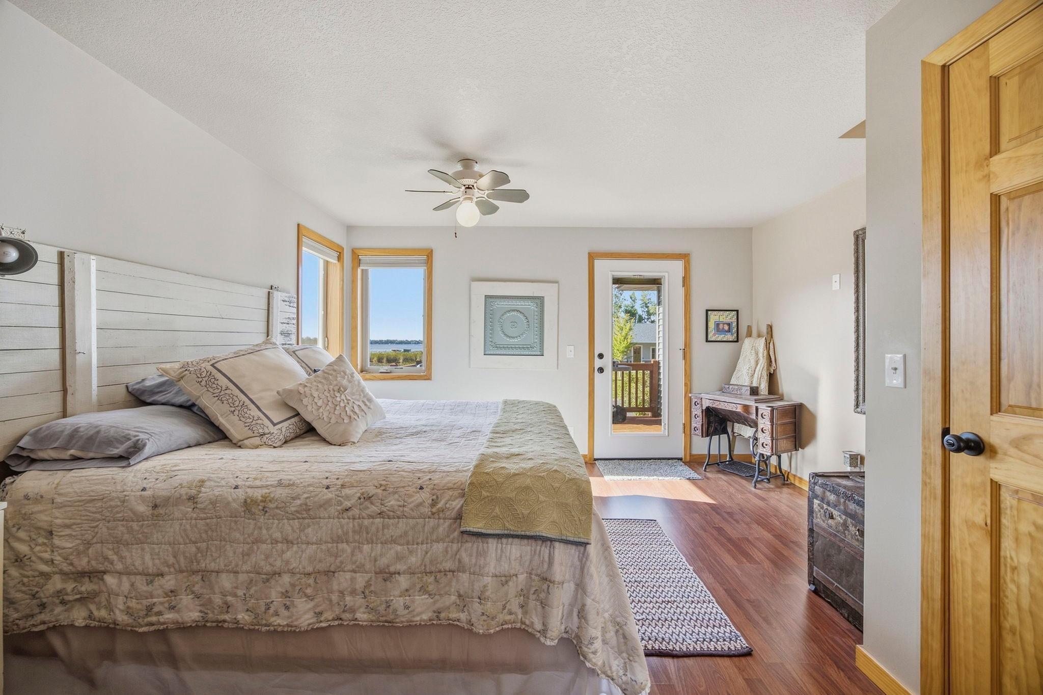 1712 Kestrel Circle Property Photo 18