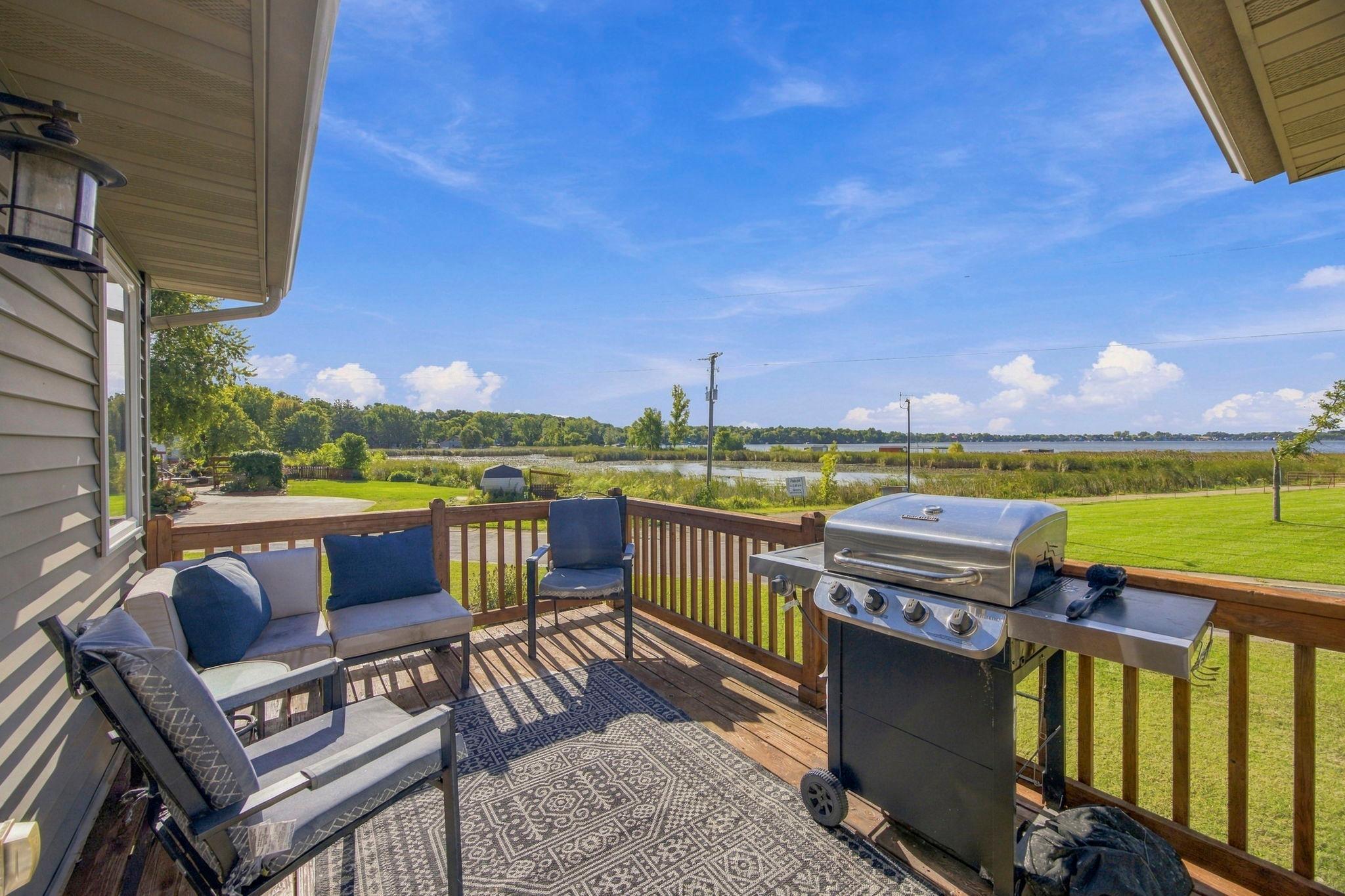 1712 Kestrel Circle Property Photo 22