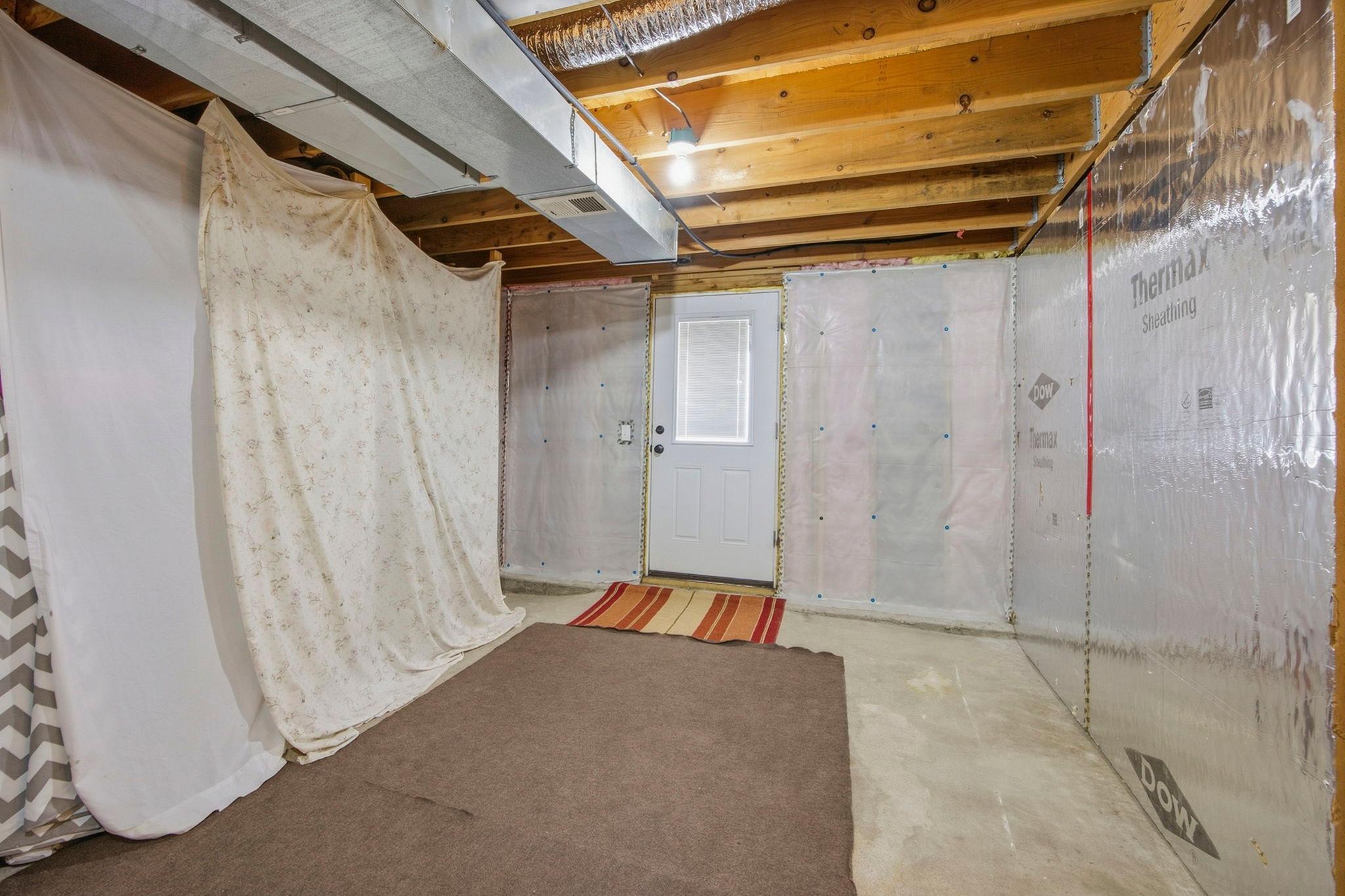 1712 Kestrel Circle Property Photo 26