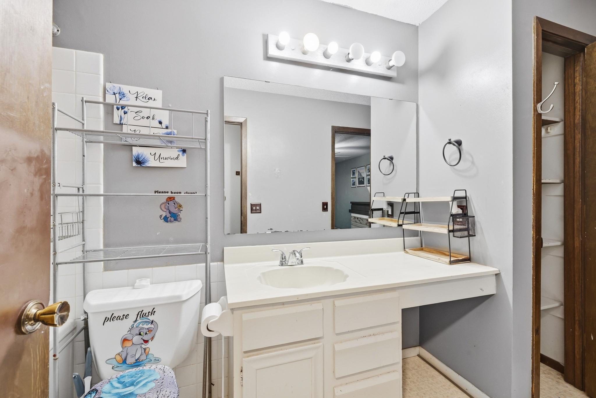 7865 Yucca Lane N A Property Photo 11