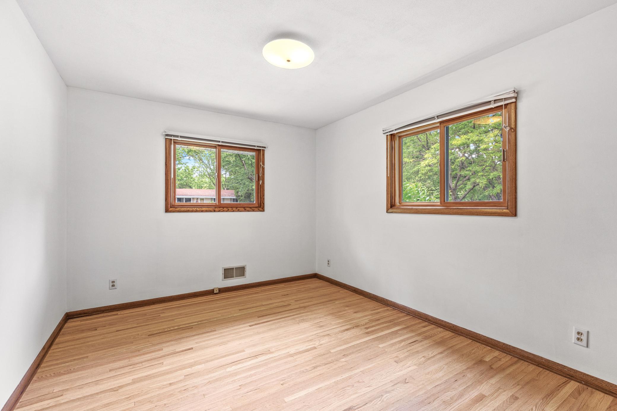 1760 Garland Lane N Property Photo 21