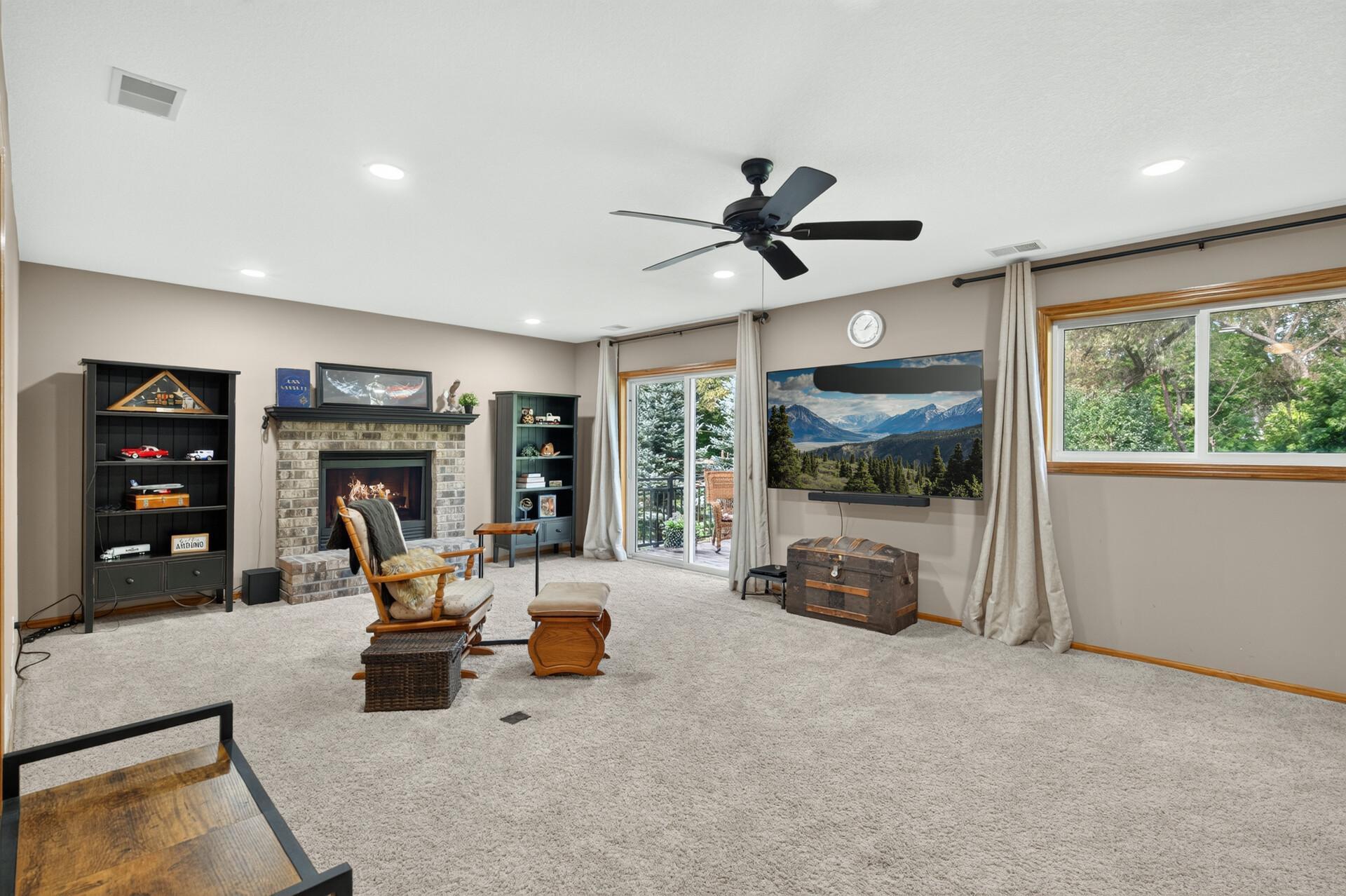 16959 Hubbard Trail Property Photo 31