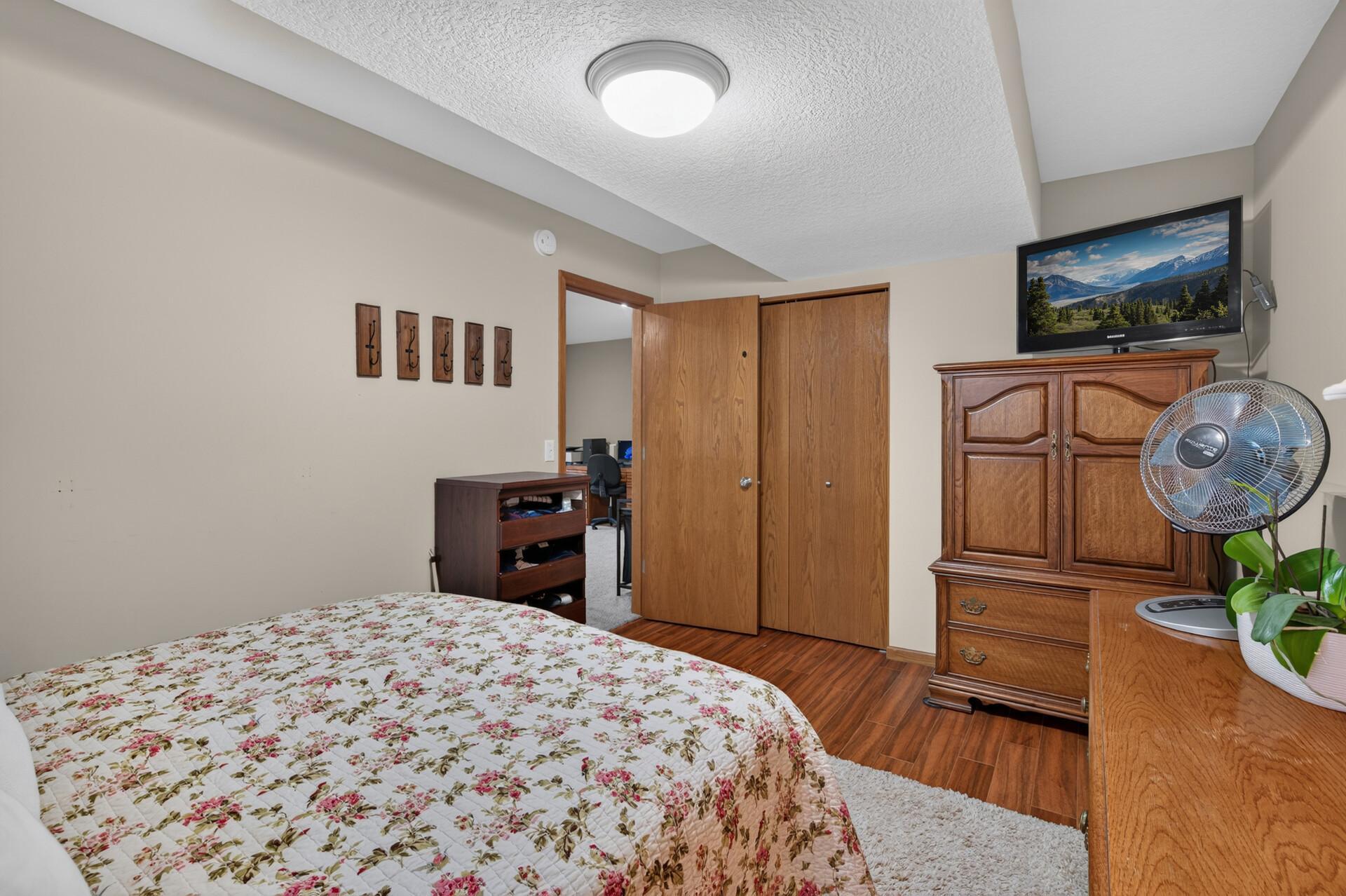 16959 Hubbard Trail Property Photo 33