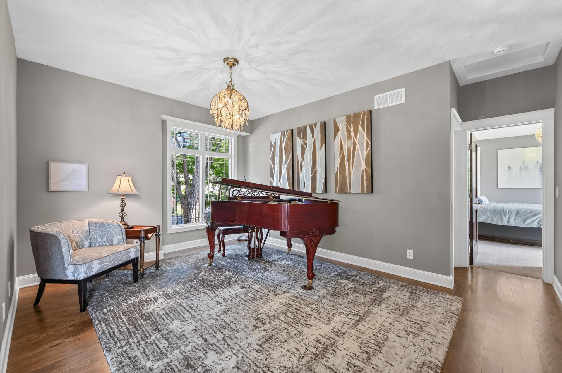 1611 Pulaski Road Property Photo 21