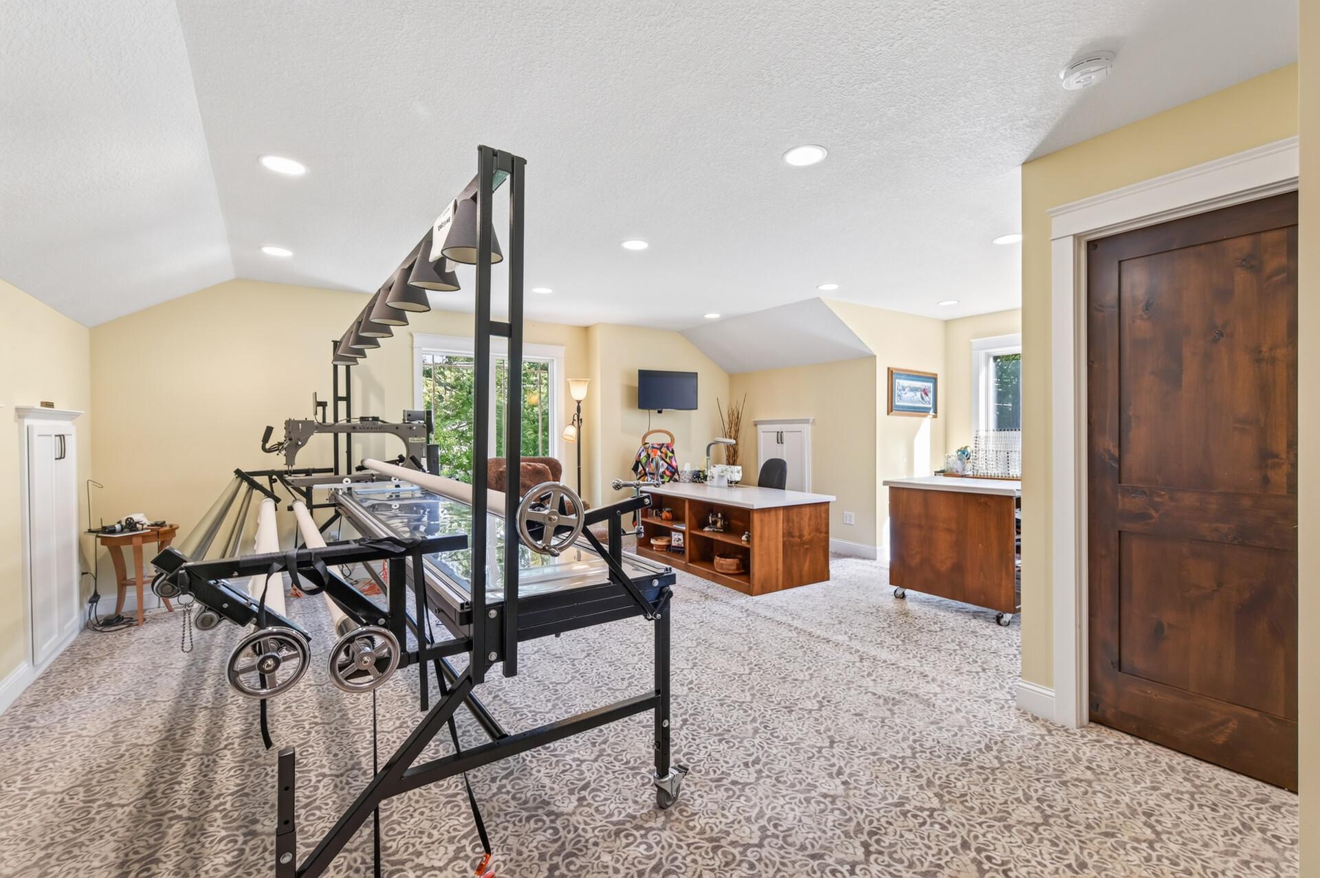 1611 Pulaski Road Property Photo 47