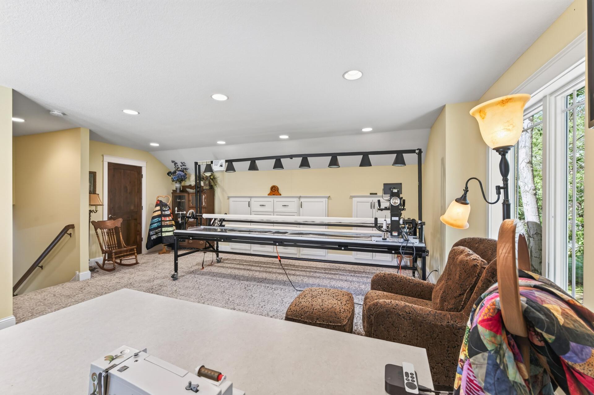 1611 Pulaski Road Property Photo 48