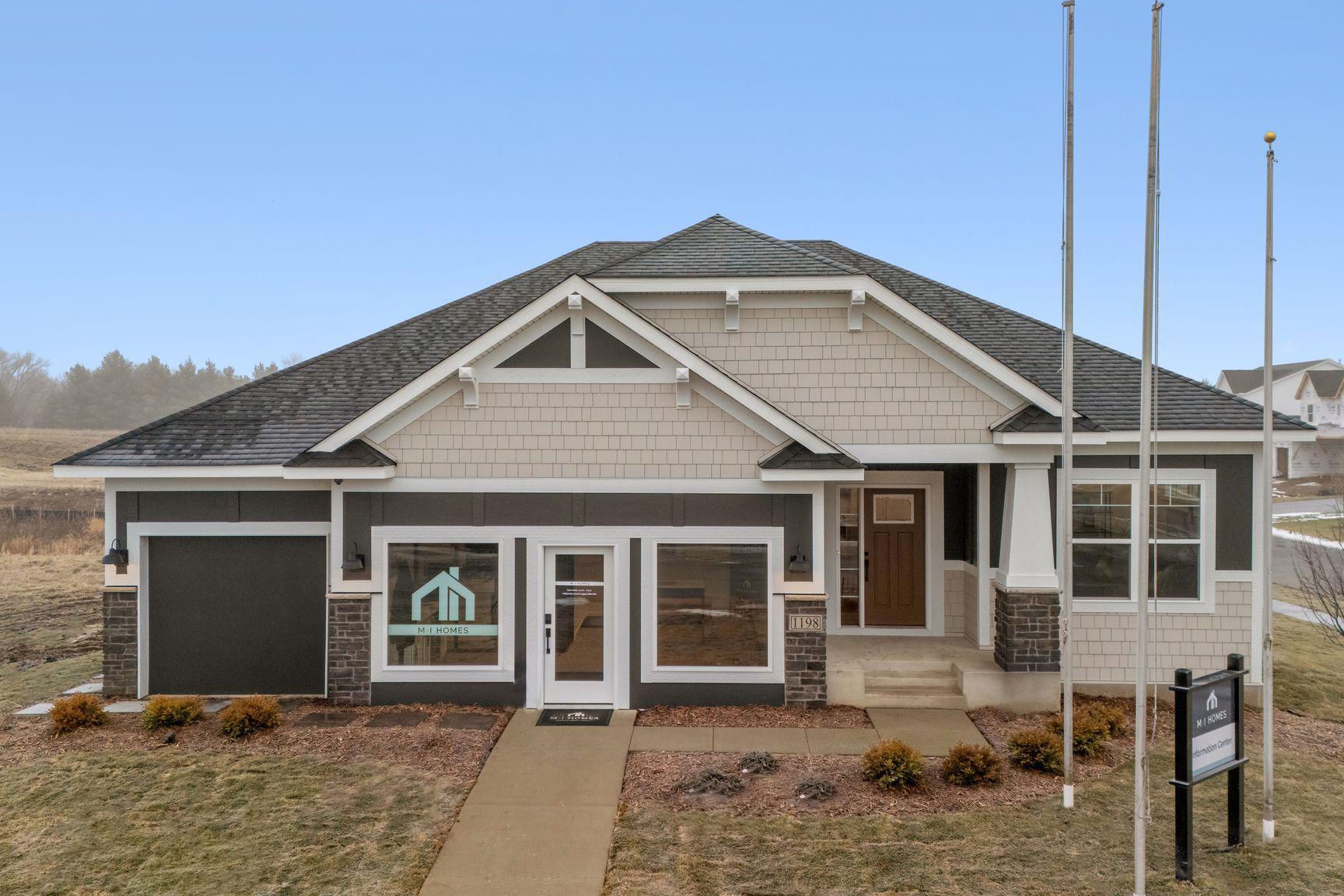 1007 Oakwood Lane Property Photo 1