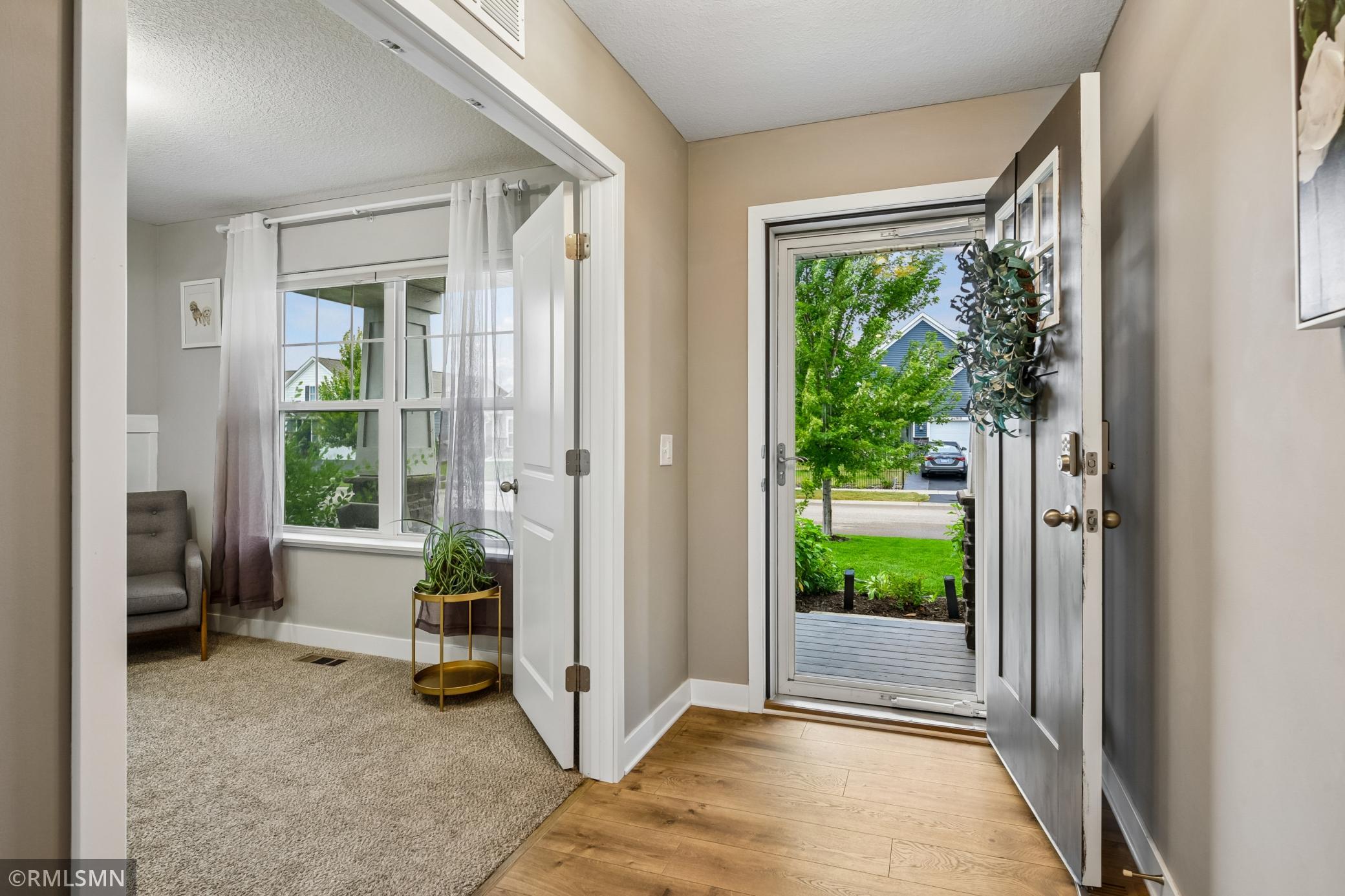 1909 Meridian Curve Property Photo 3