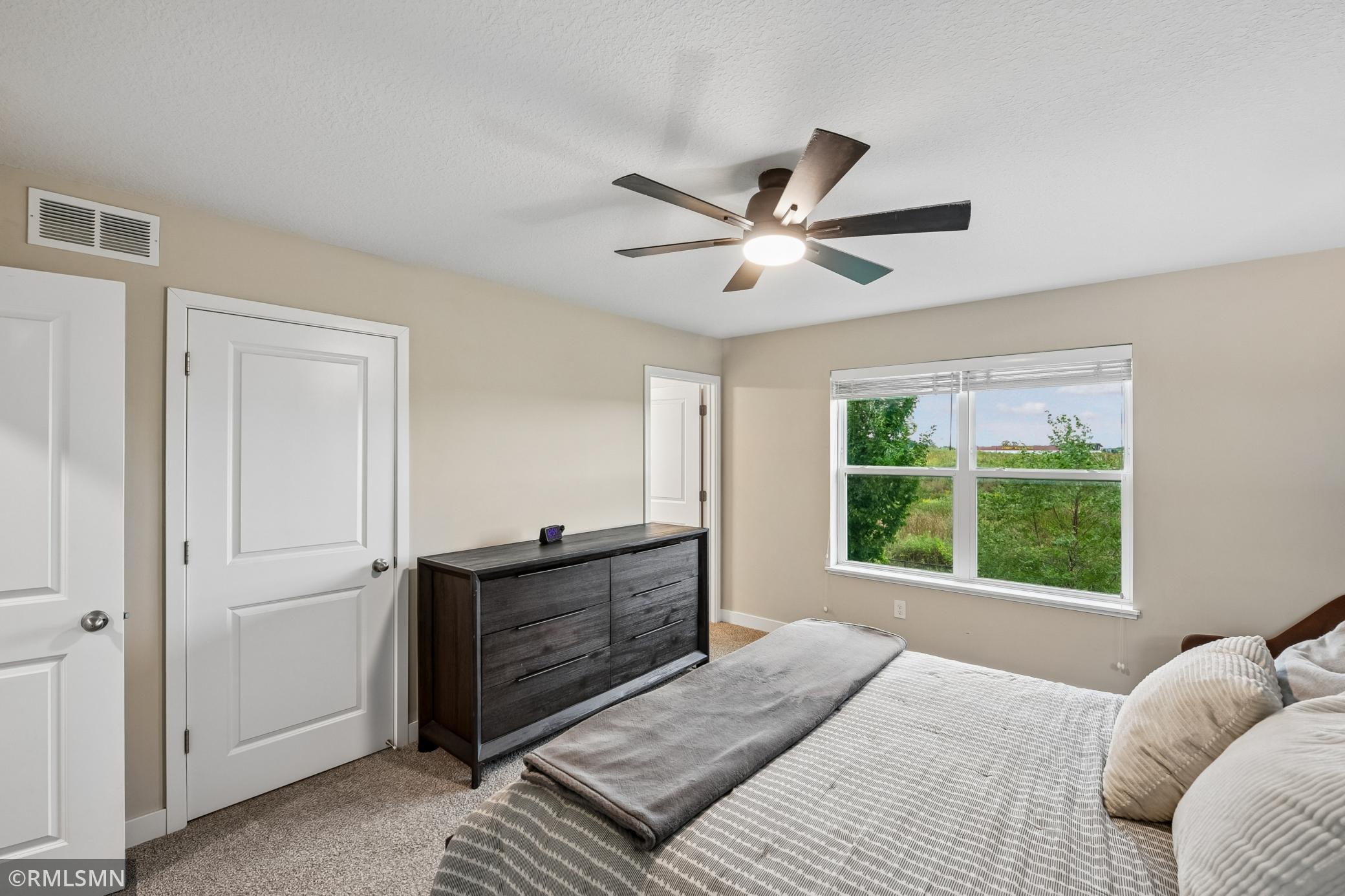 1909 Meridian Curve Property Photo 16