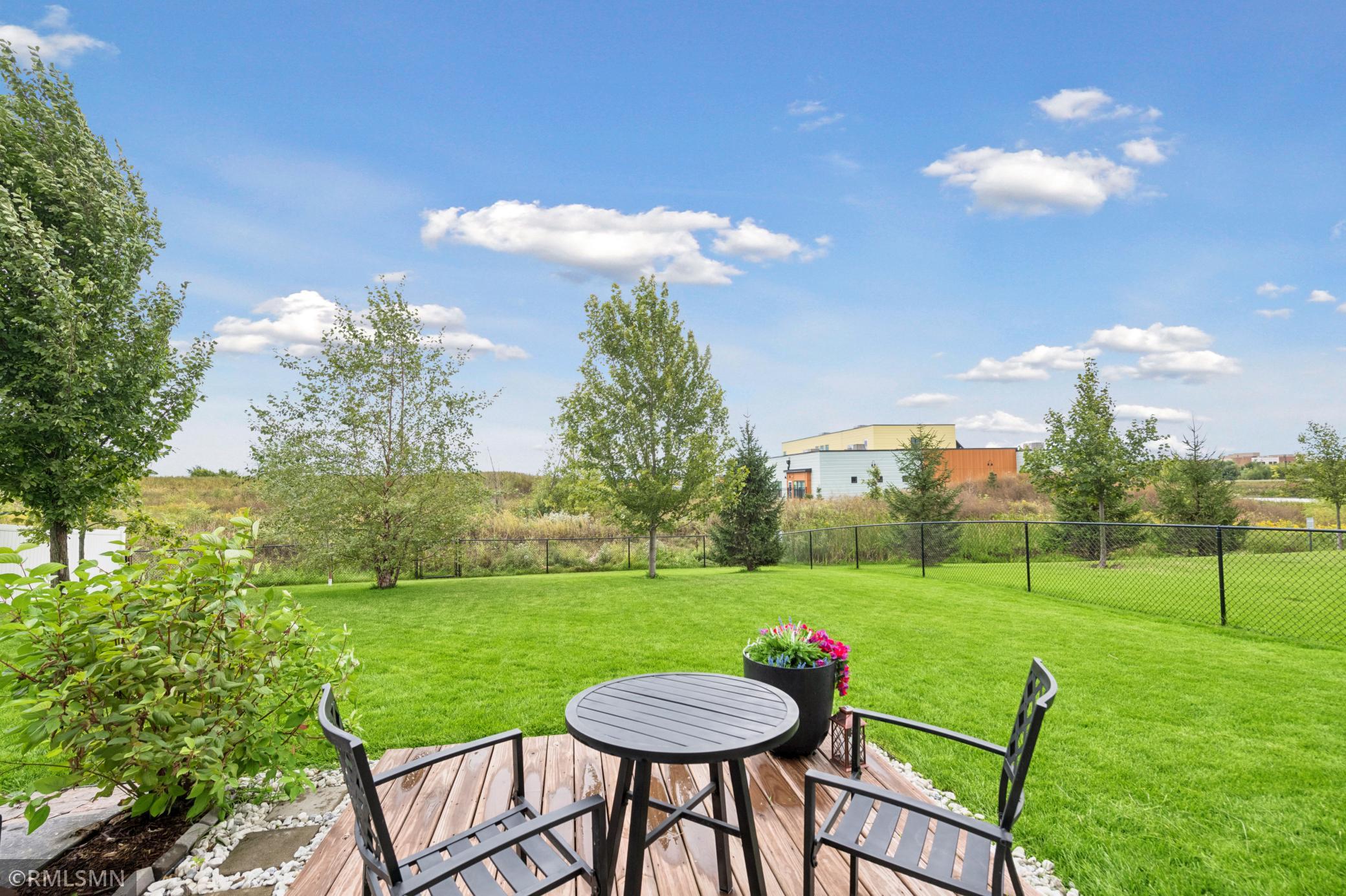 1909 Meridian Curve Property Photo 29
