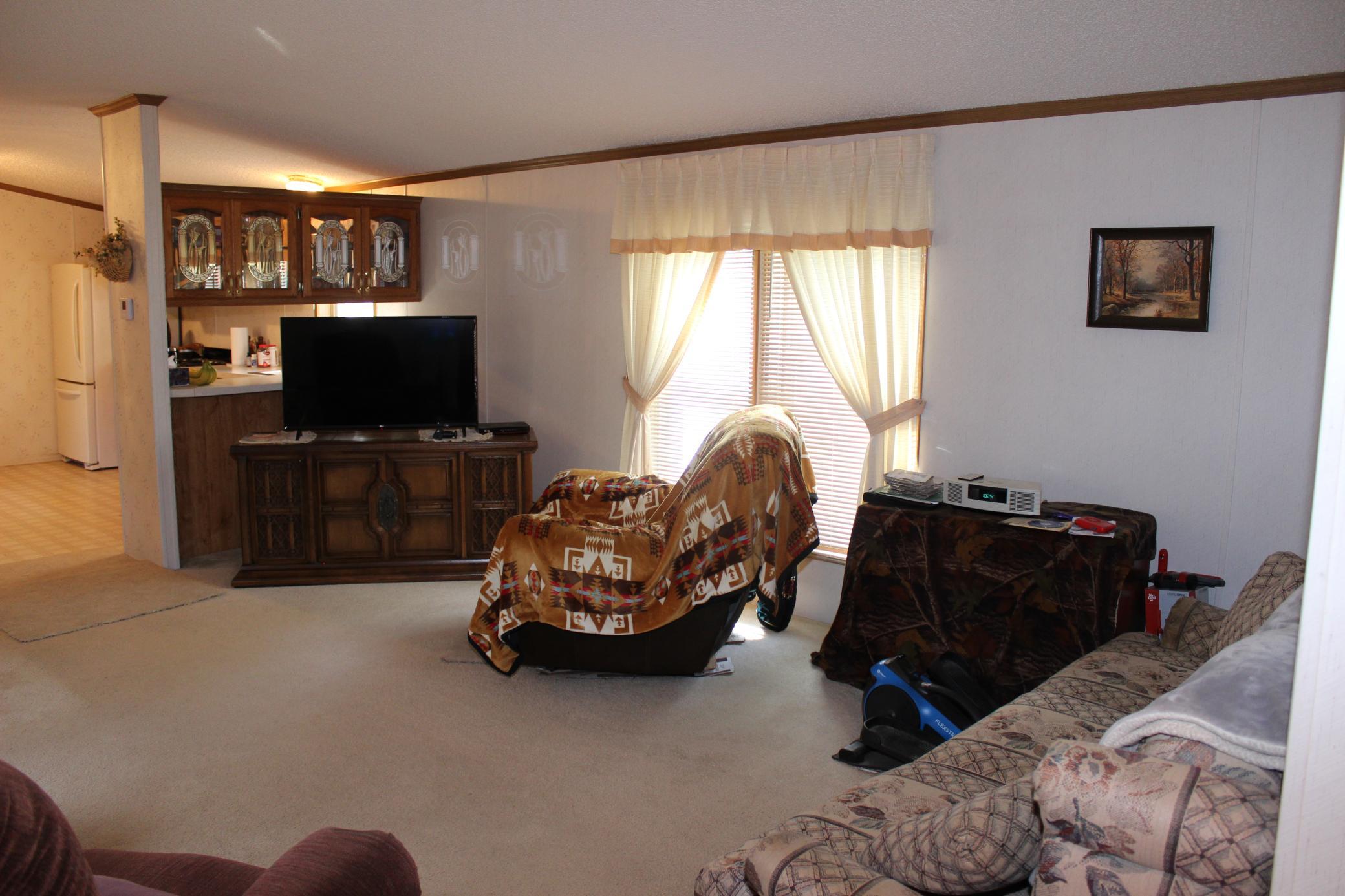 304 4th Street S Property Photo 8