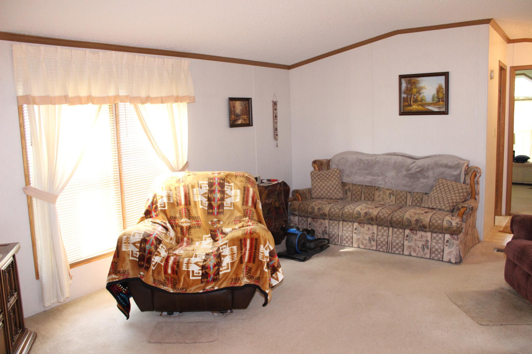 304 4th Street S Property Photo 9