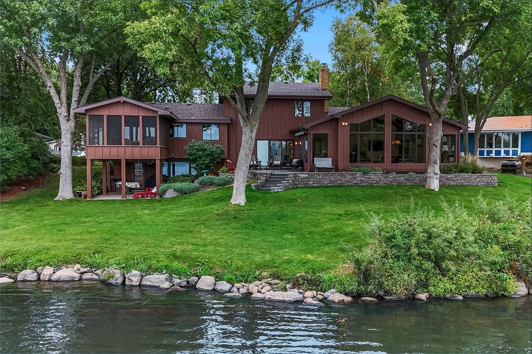 2162 Lakebrook Drive Property Photo