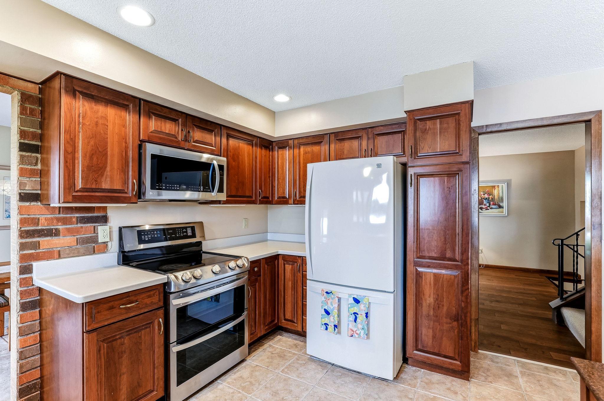 2162 Lakebrook Drive Property Photo 19