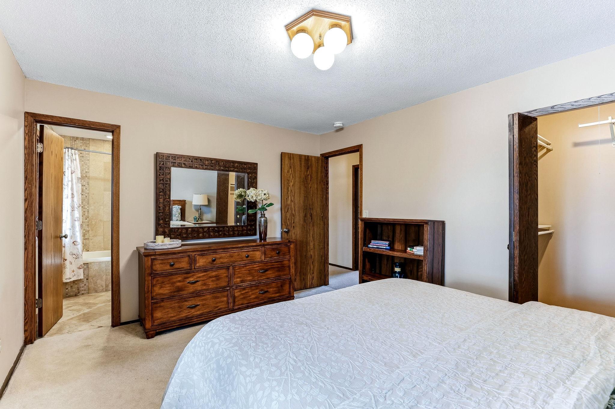 2162 Lakebrook Drive Property Photo 34