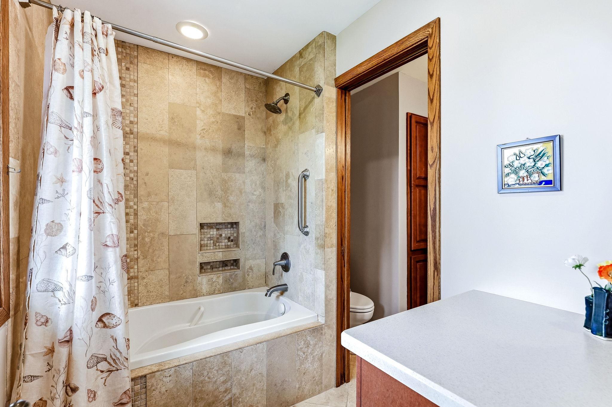 2162 Lakebrook Drive Property Photo 35