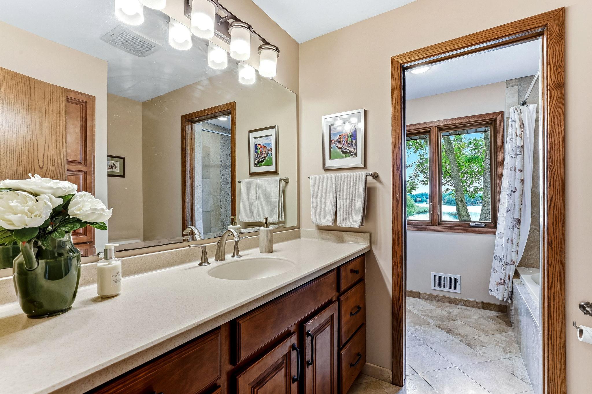 2162 Lakebrook Drive Property Photo 36