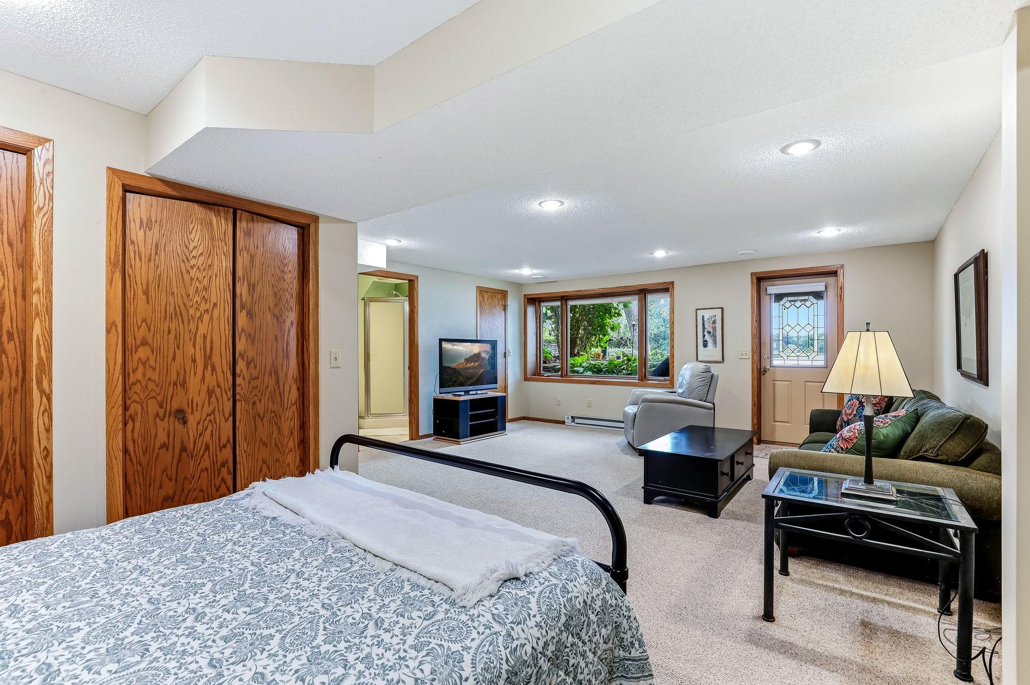 2162 Lakebrook Drive Property Photo 42