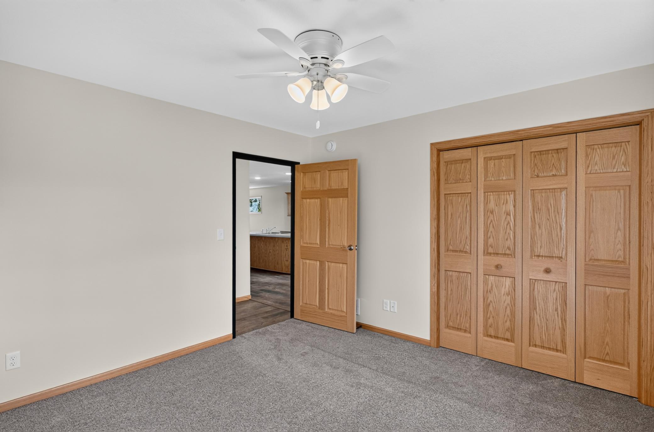 1503 Nokomis Street Property Photo 9