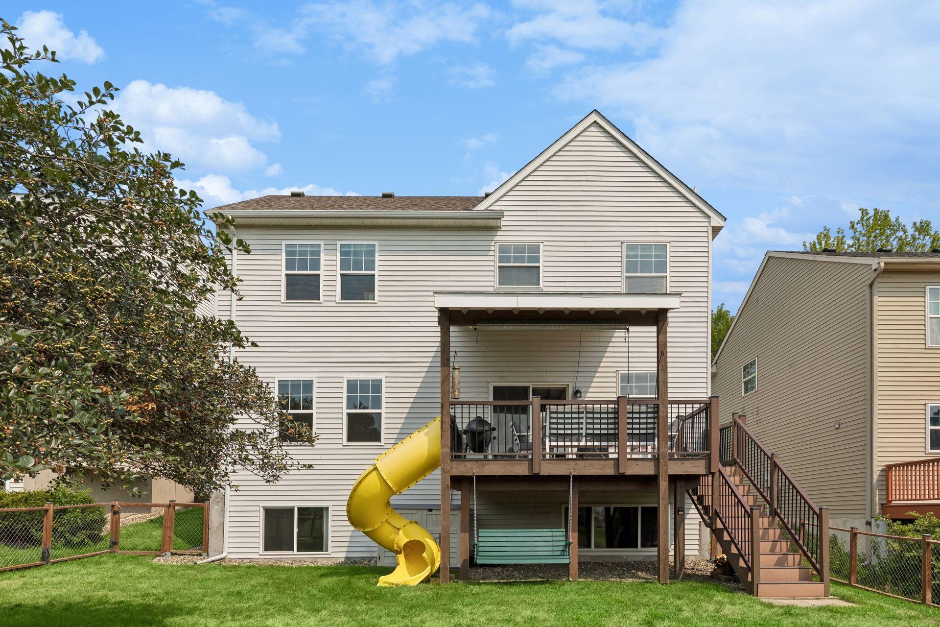 15105 Dupont Path Property Photo 4