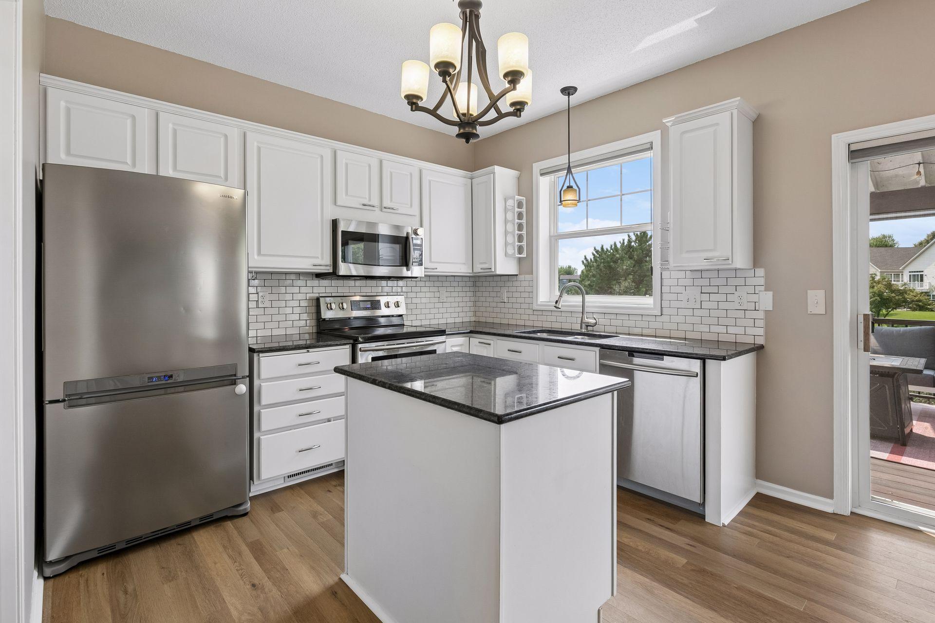 15105 Dupont Path Property Photo 11
