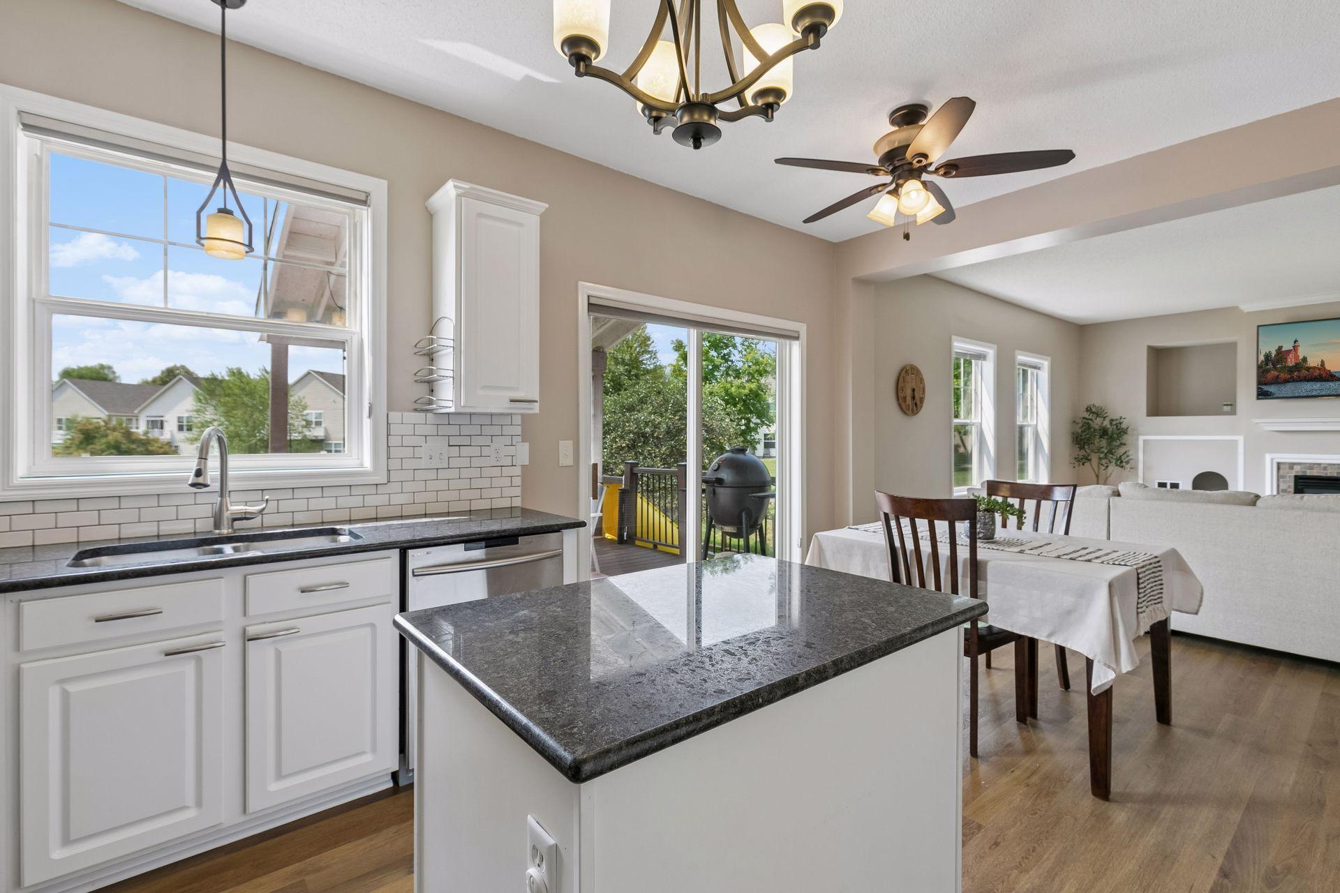 15105 Dupont Path Property Photo 14