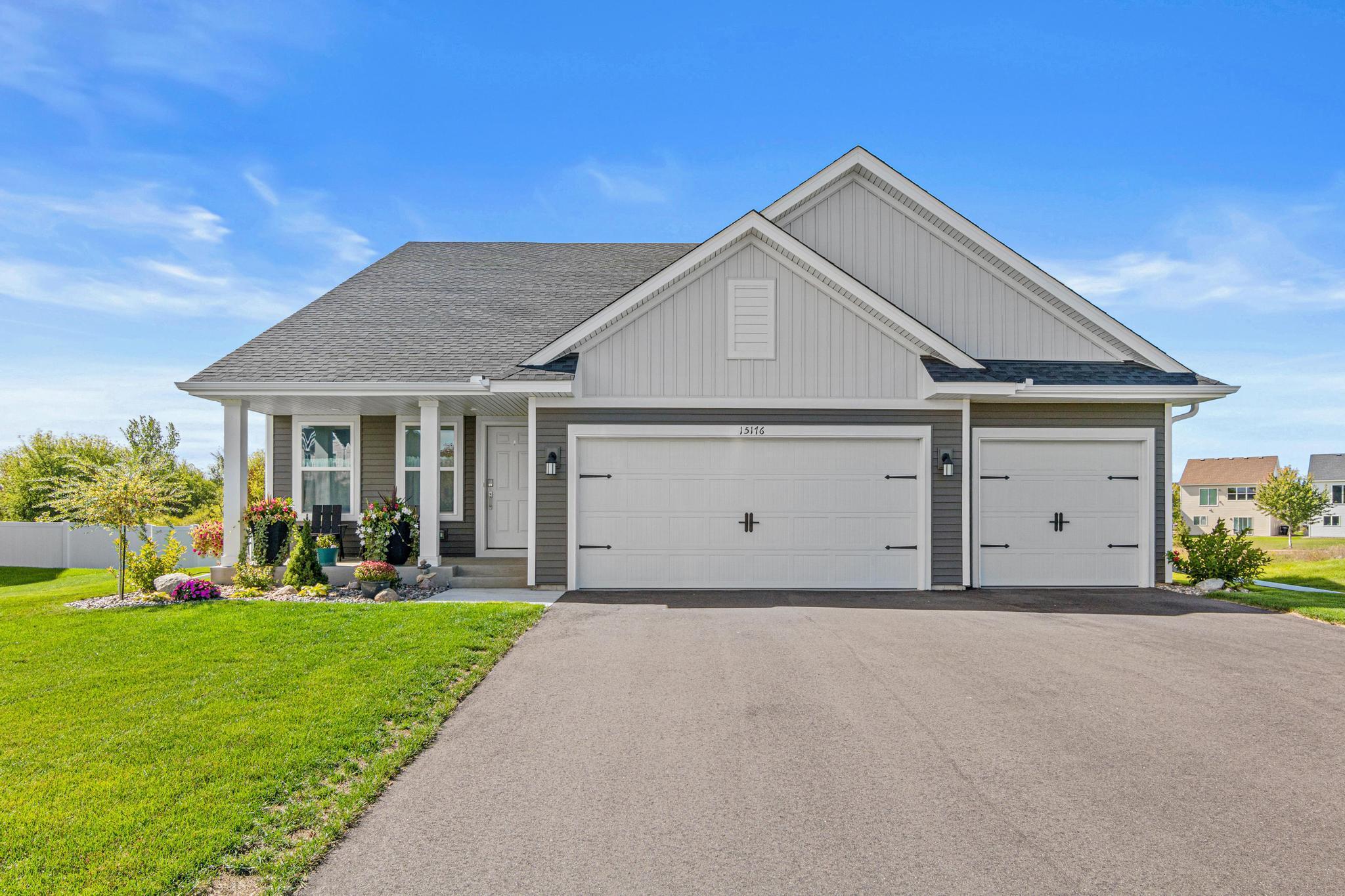 15176 Nutria Street NW Anoka