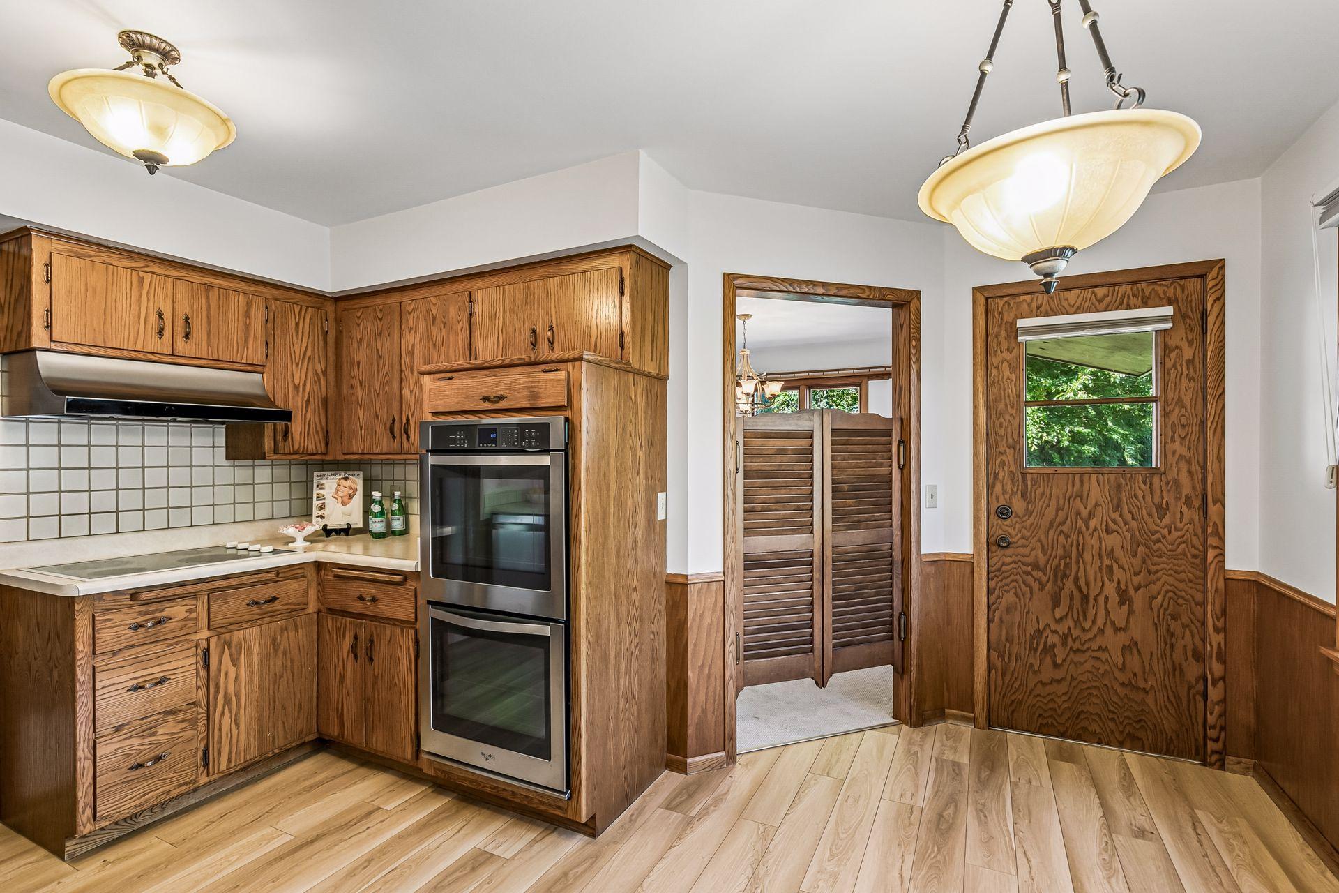2931 Cedar Knoll Court Property Photo 10