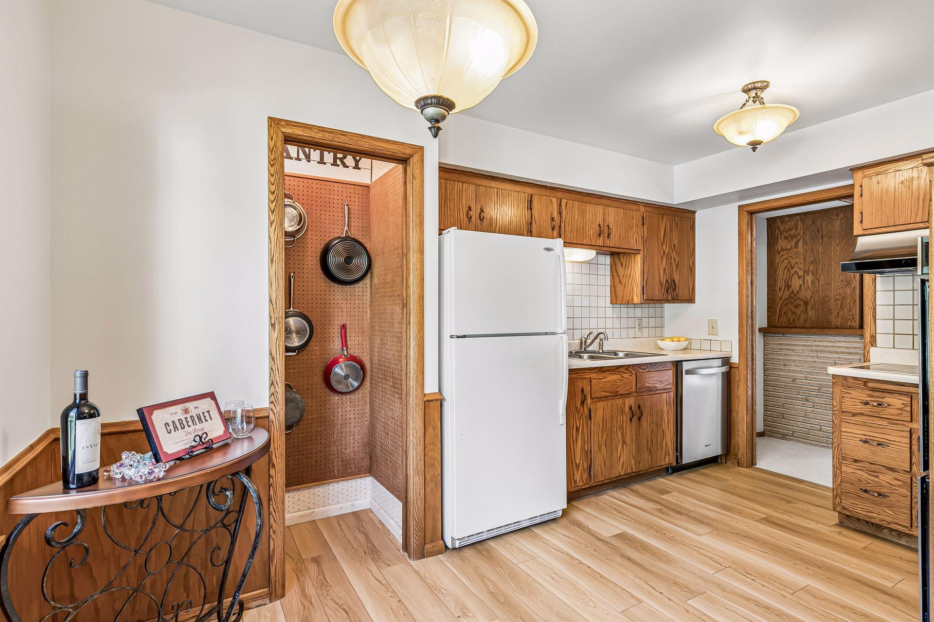 2931 Cedar Knoll Court Property Photo 11