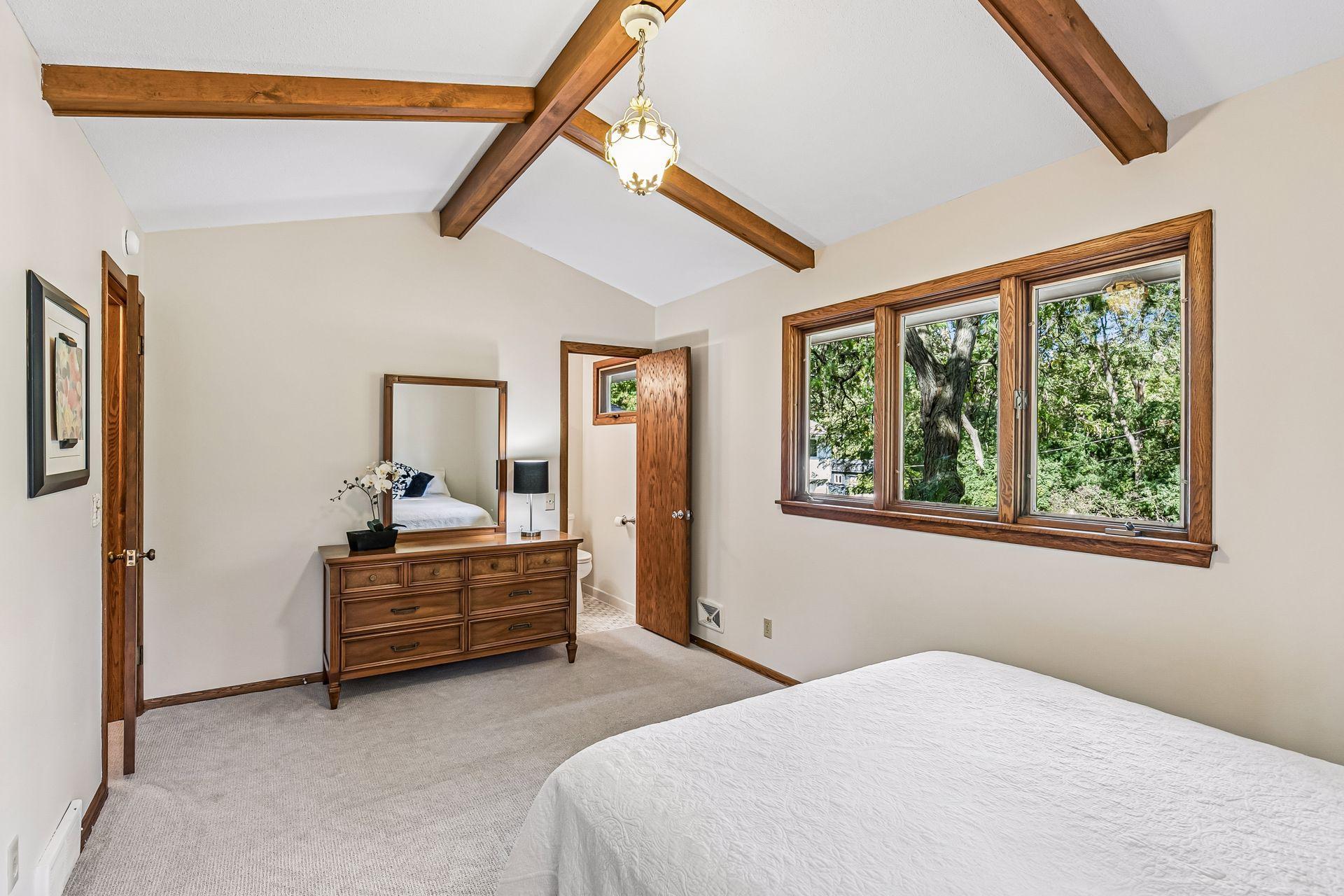 2931 Cedar Knoll Court Property Photo 17