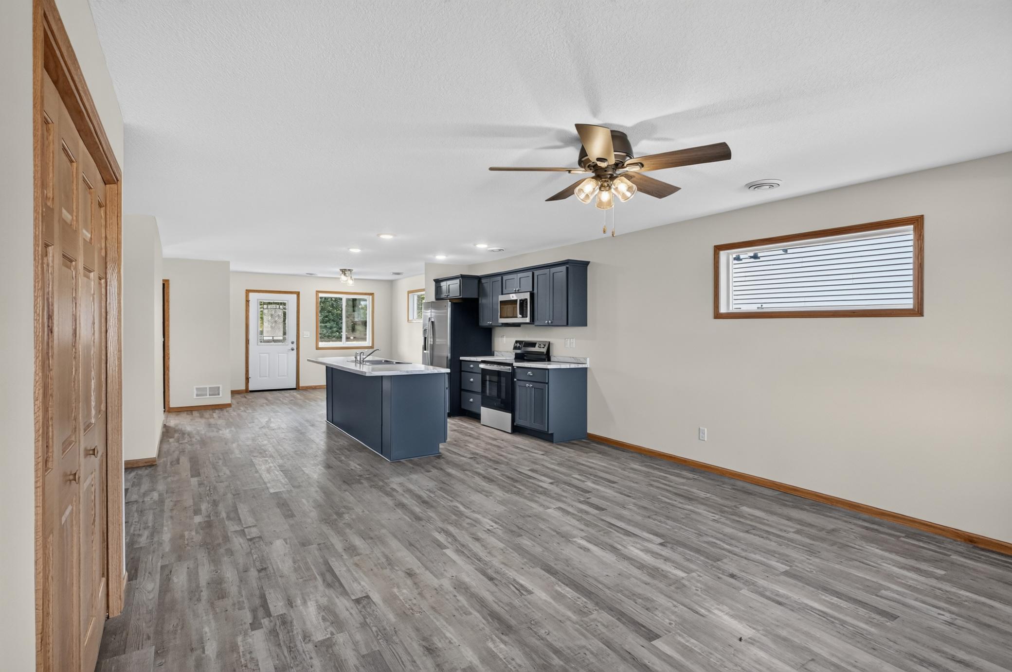 1507 Nokomis Street Property Photo 7