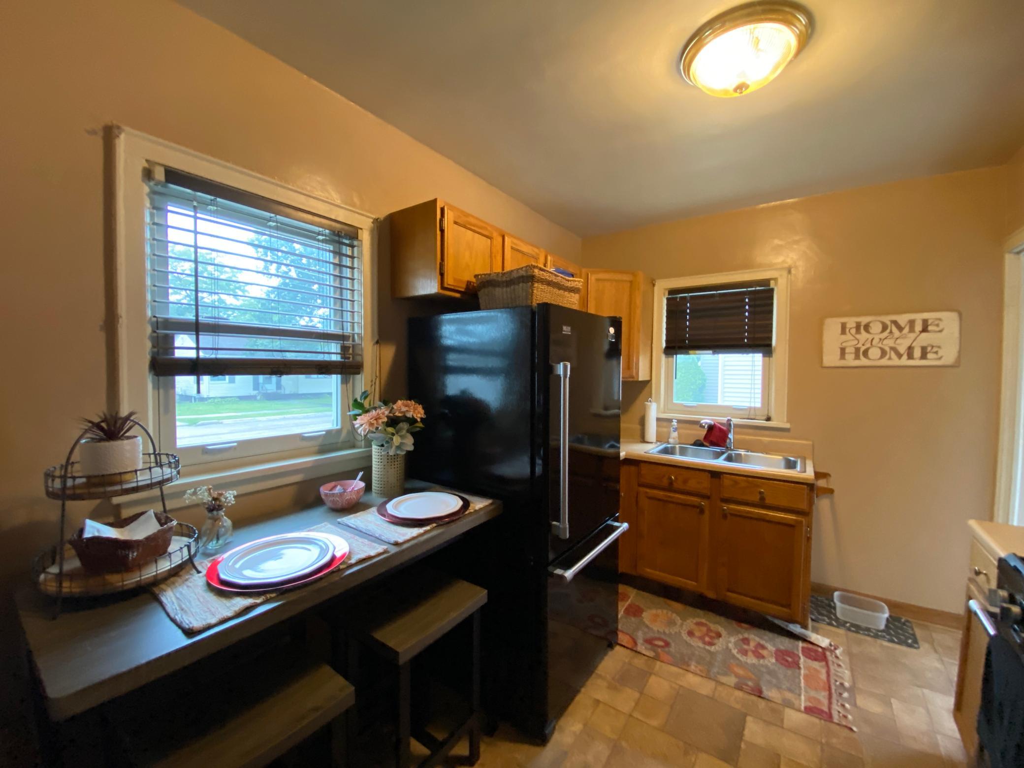 1408 Dunham Street Property Photo 4