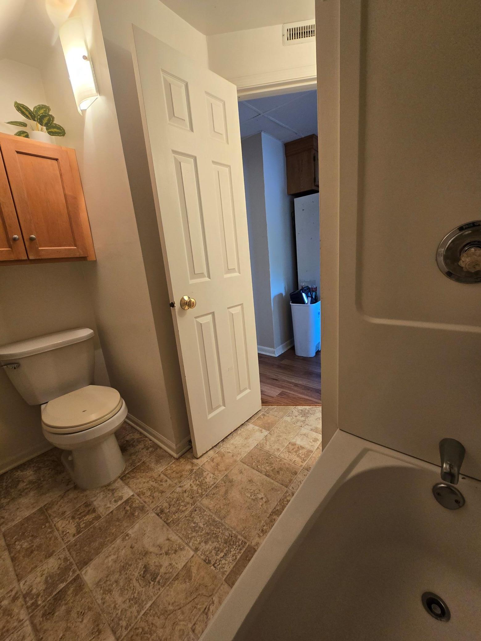 1010 20th Avenue Ne 2 Property Photo 11