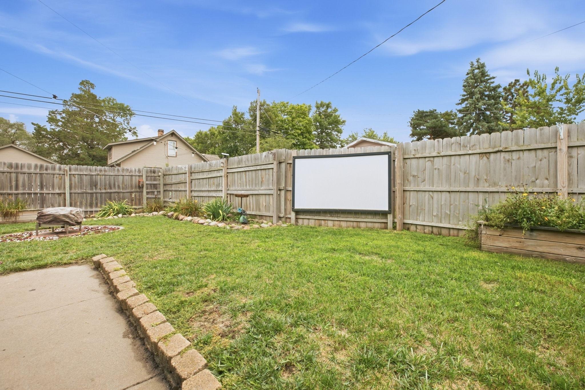 3318 9th Street N Property Photo 32