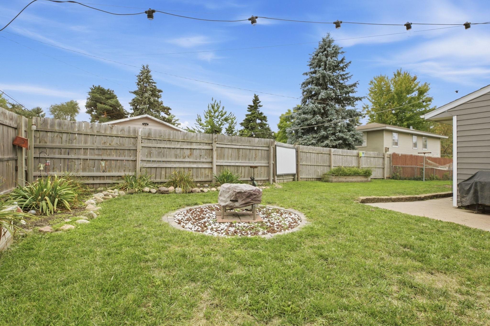 3318 9th Street N Property Photo 39