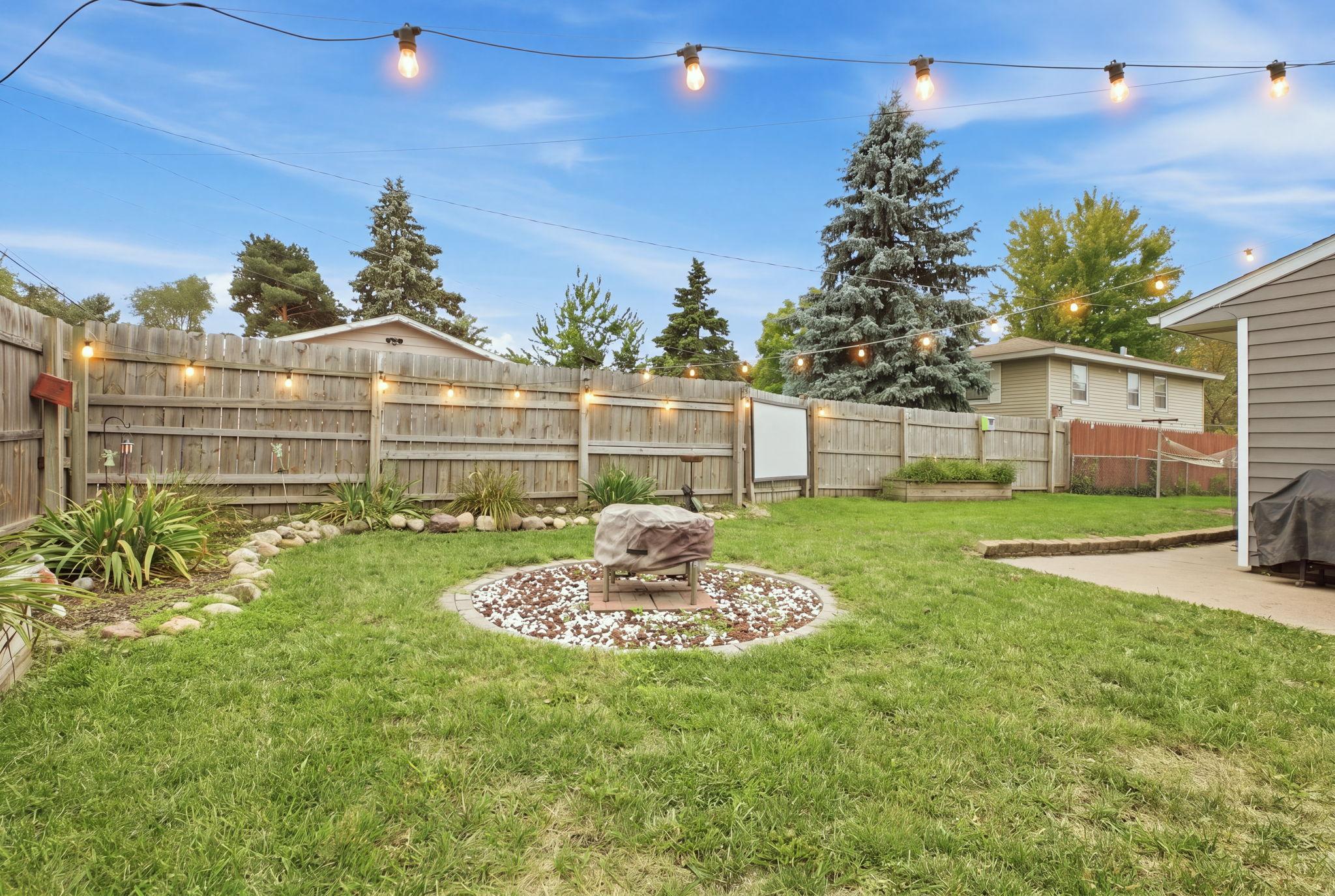 3318 9th Street N Property Photo 40