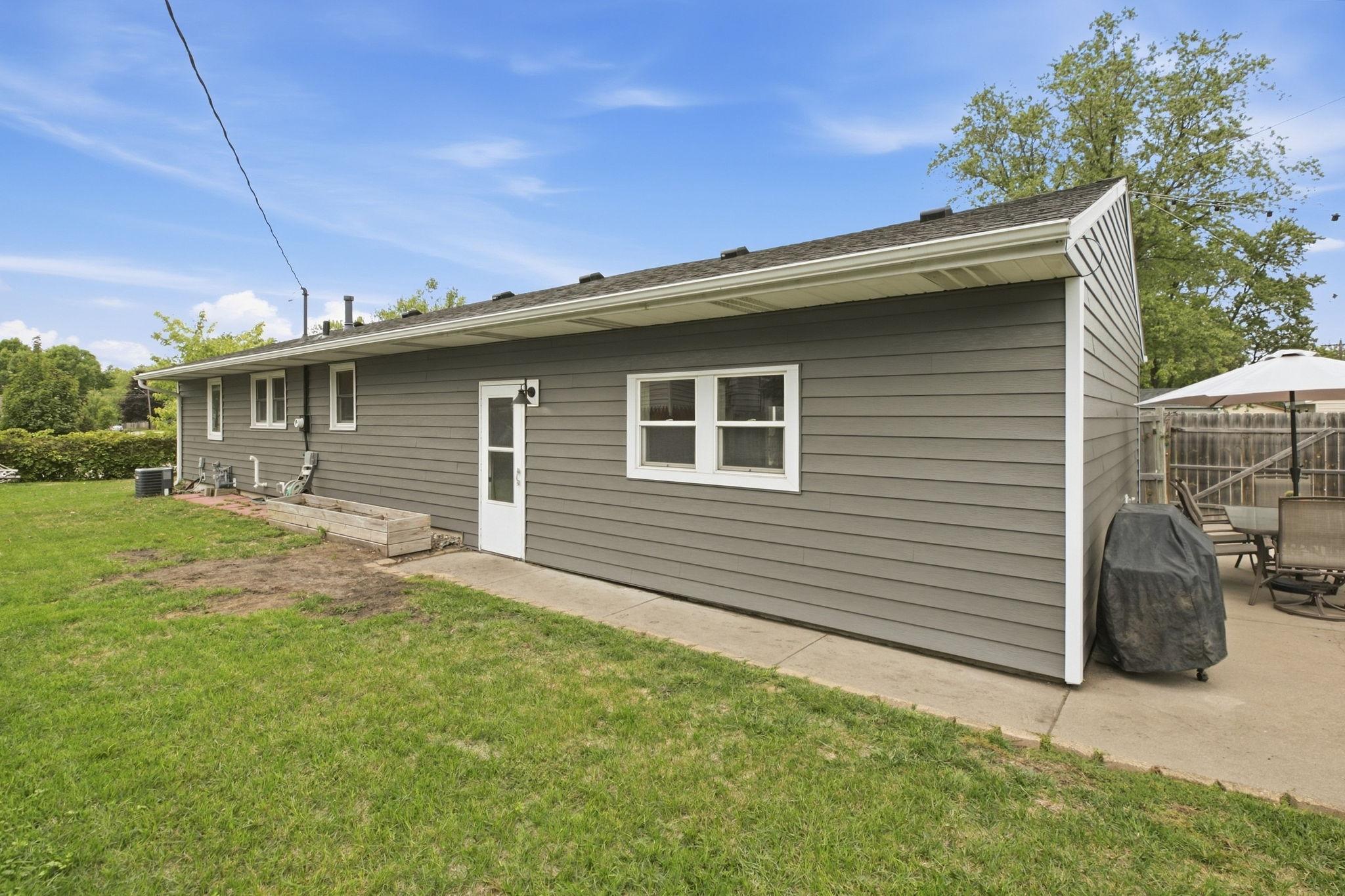 3318 9th Street N Property Photo 41