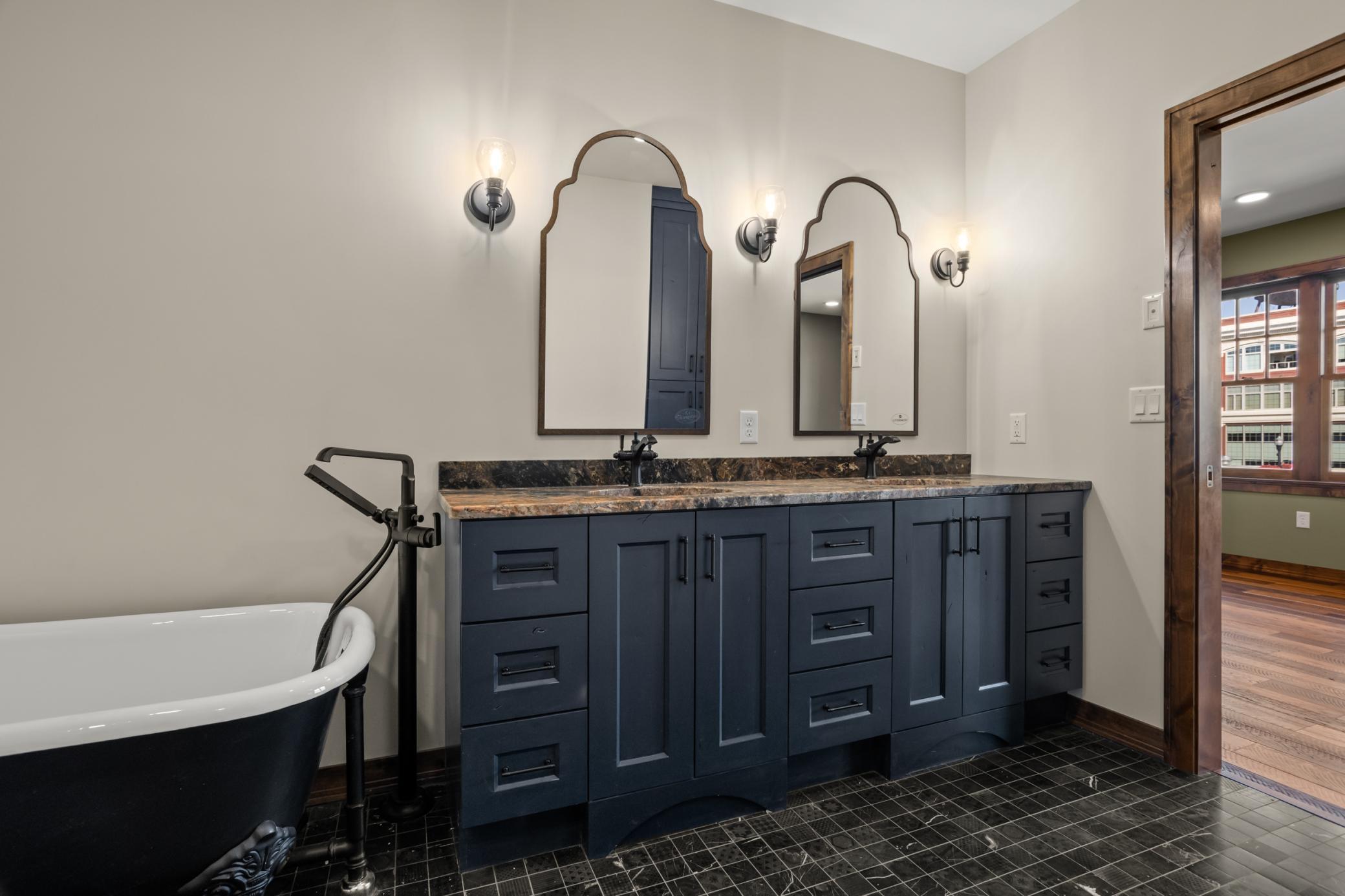 412 5th Street N 524 Property Photo 17