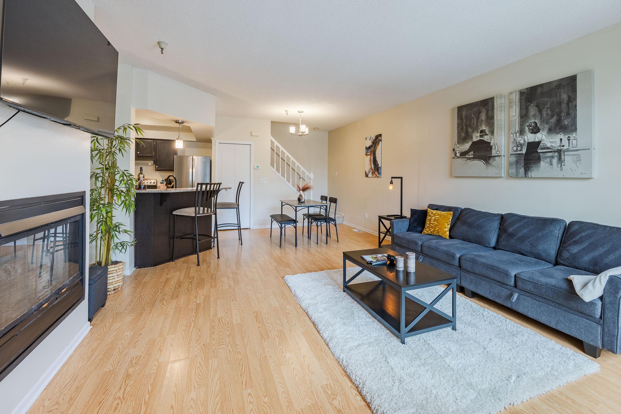 18126 Settlers Way Property Photo 4