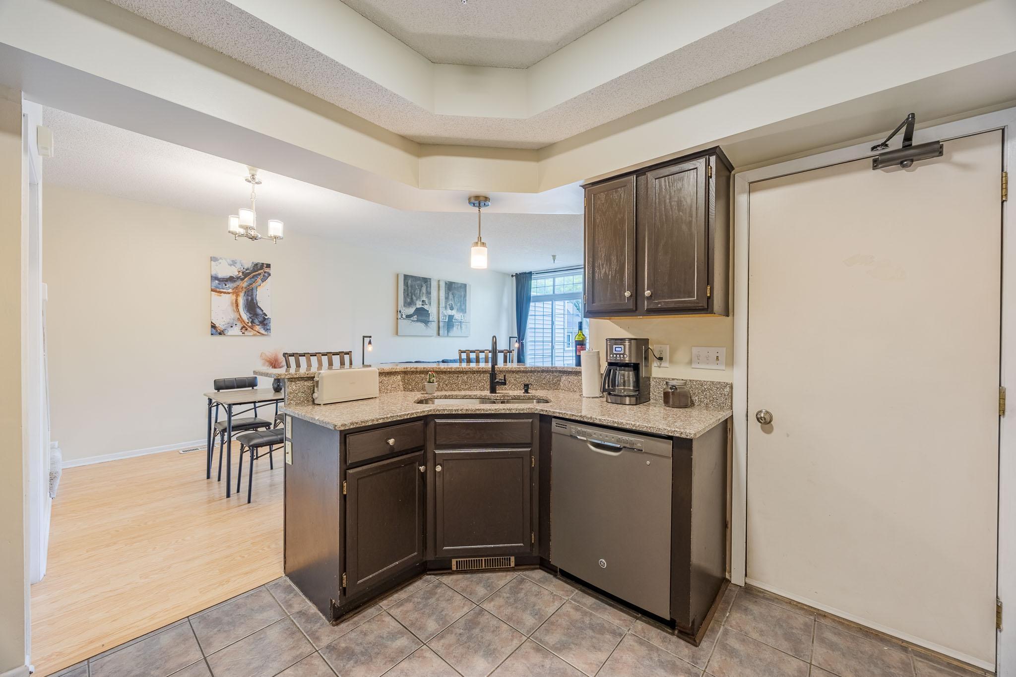 18126 Settlers Way Property Photo 13