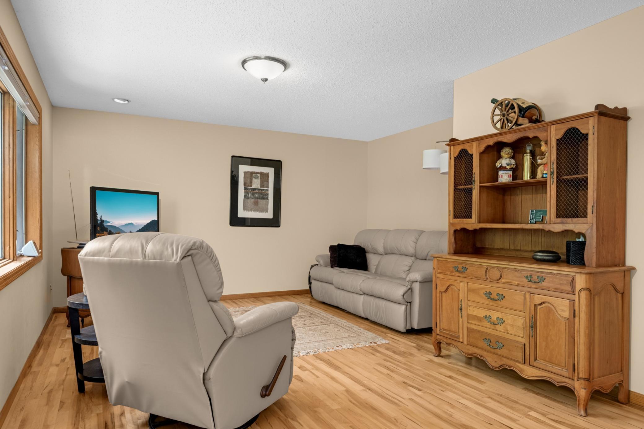 1797 Eldridge Avenue W Property Photo 13