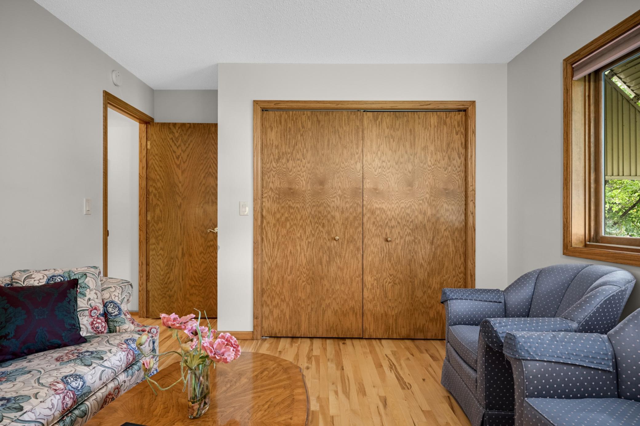 1797 Eldridge Avenue W Property Photo 20
